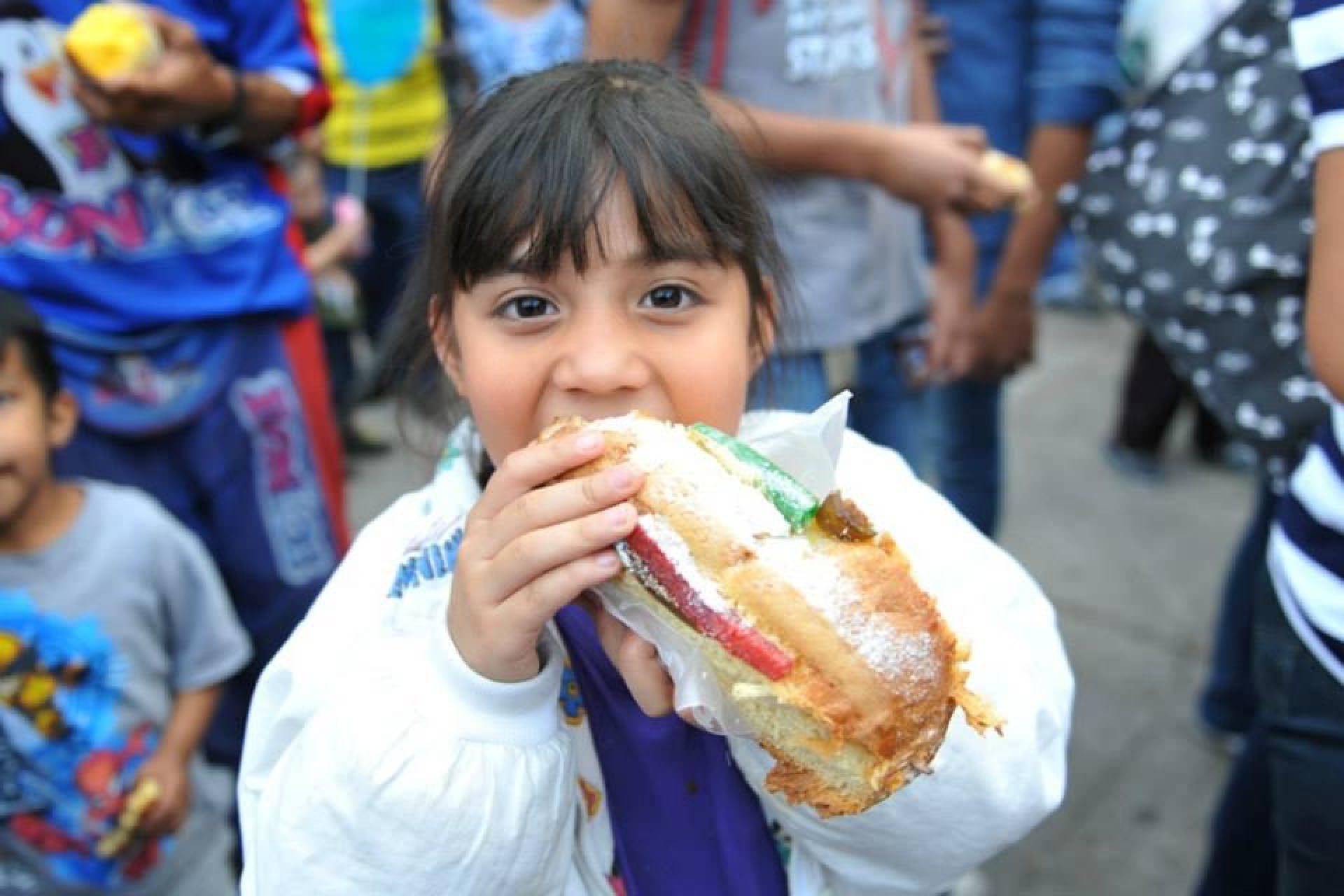 Invita DIF Morelos a partir 'Mega Rosca de Reyes', en el zócalo de Cuernavaca