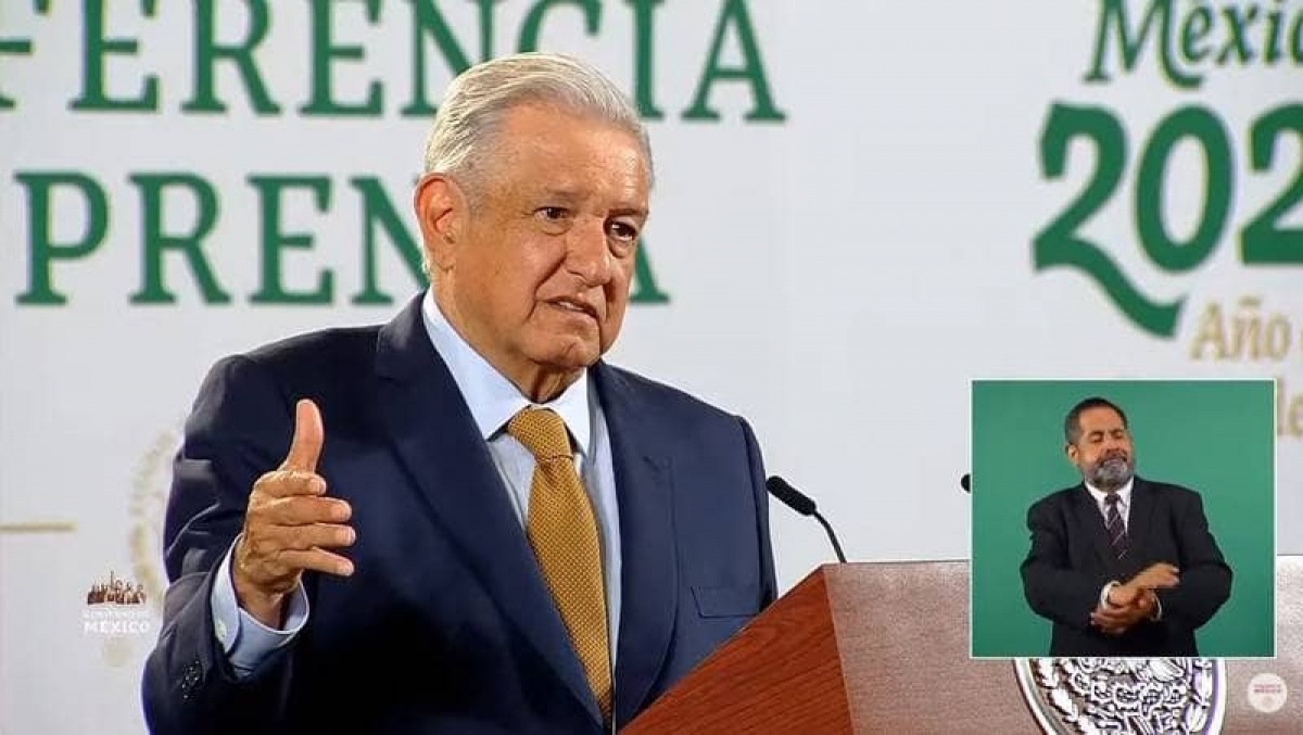 AMLO quiere que la consulta sobre juicio a expresidentes sea vinculatoria