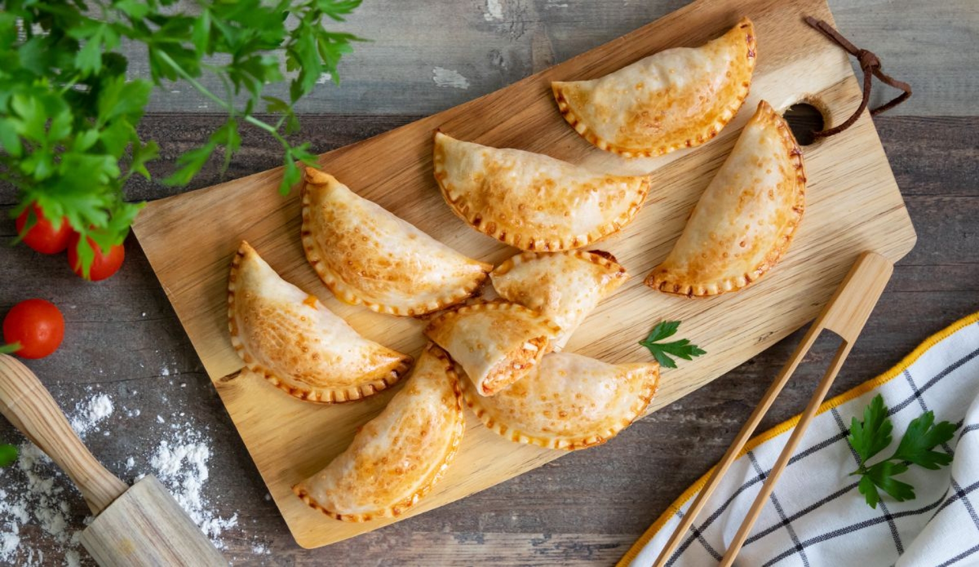 Cómo preparar empanadas de atún caseras rápidas y llenas de sabor