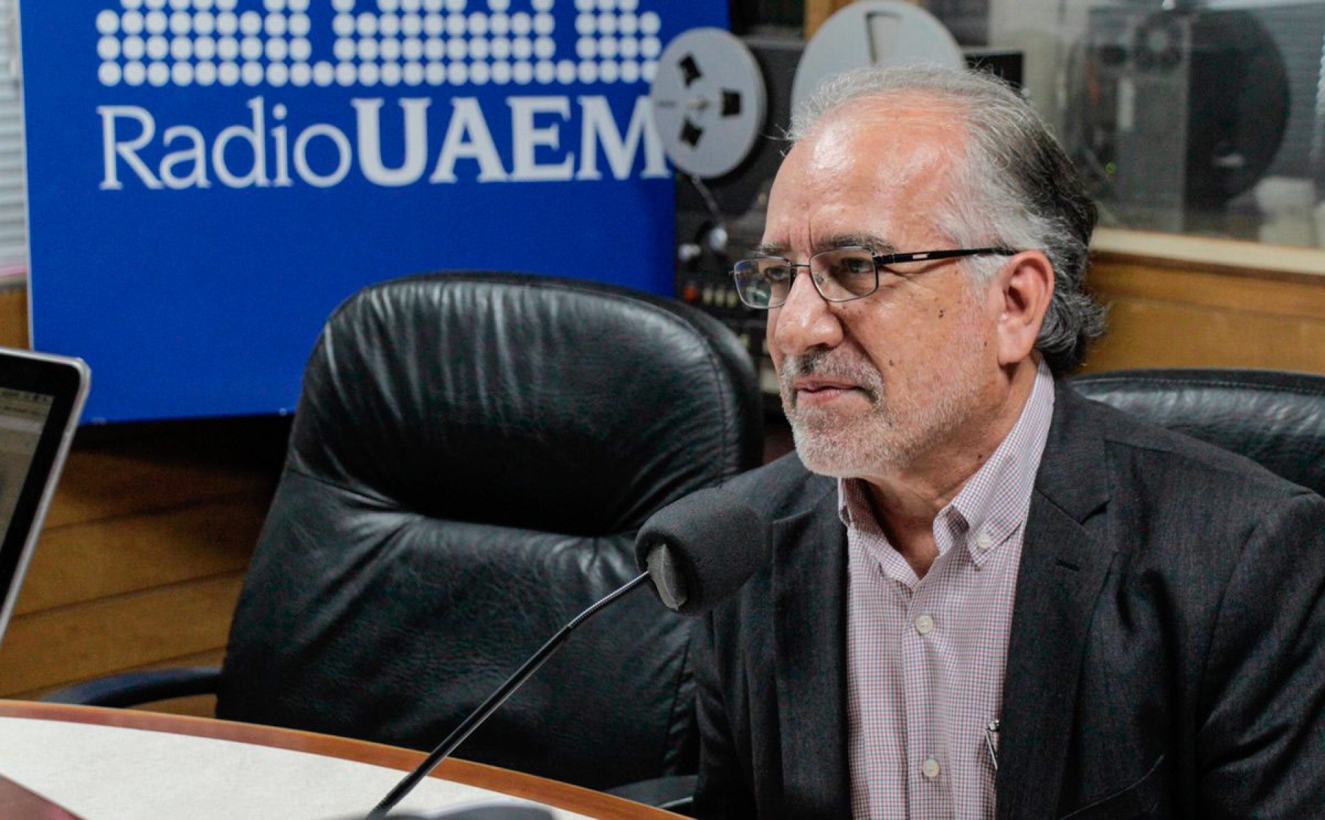 Pide el rector de la UAEM no hacer caso a rumores sobre rescate