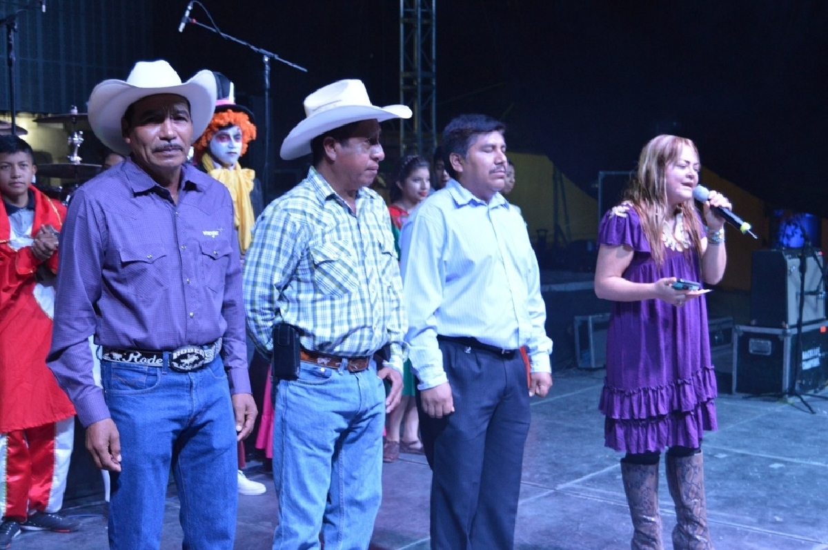 Con éxito y saldo blanco se dio por clausurada la Fiesta del Maíz Totolapan 2016