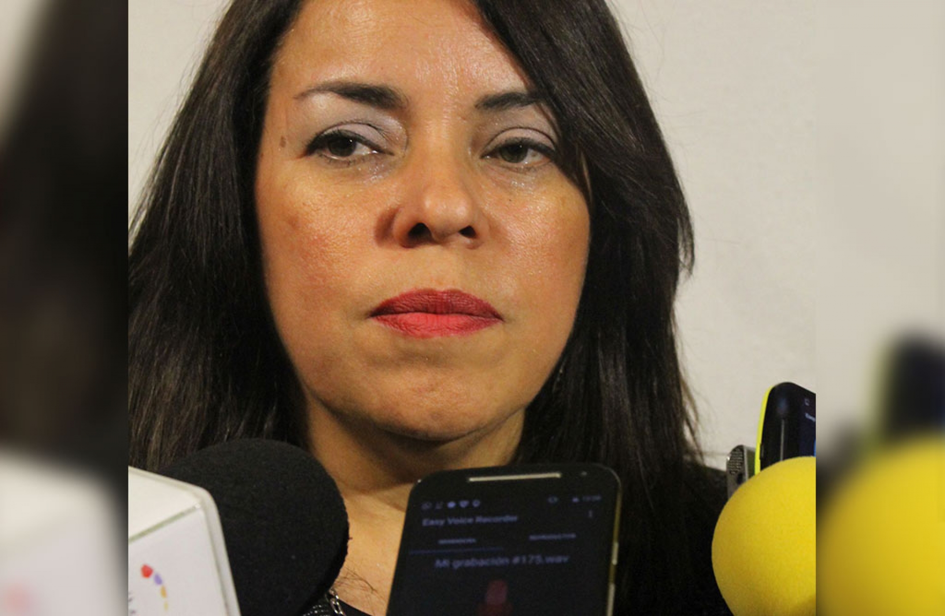 Nadia Luz Lara informa que mantendrá su candidatura