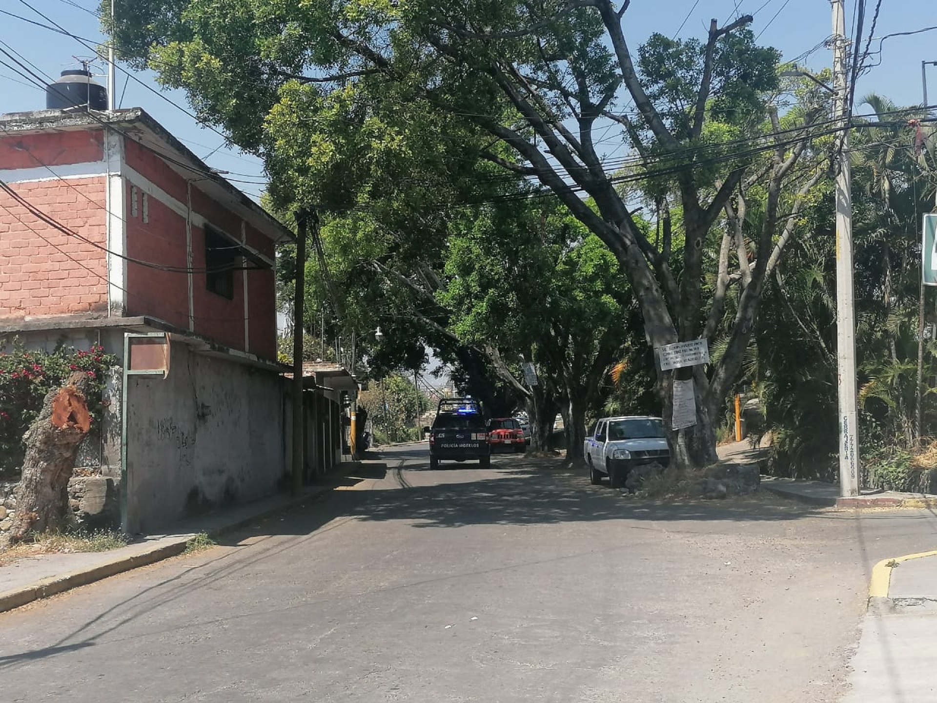 Un hombre muerto fue hallado en un canal en la colonia Campo Sotelo de Temixco