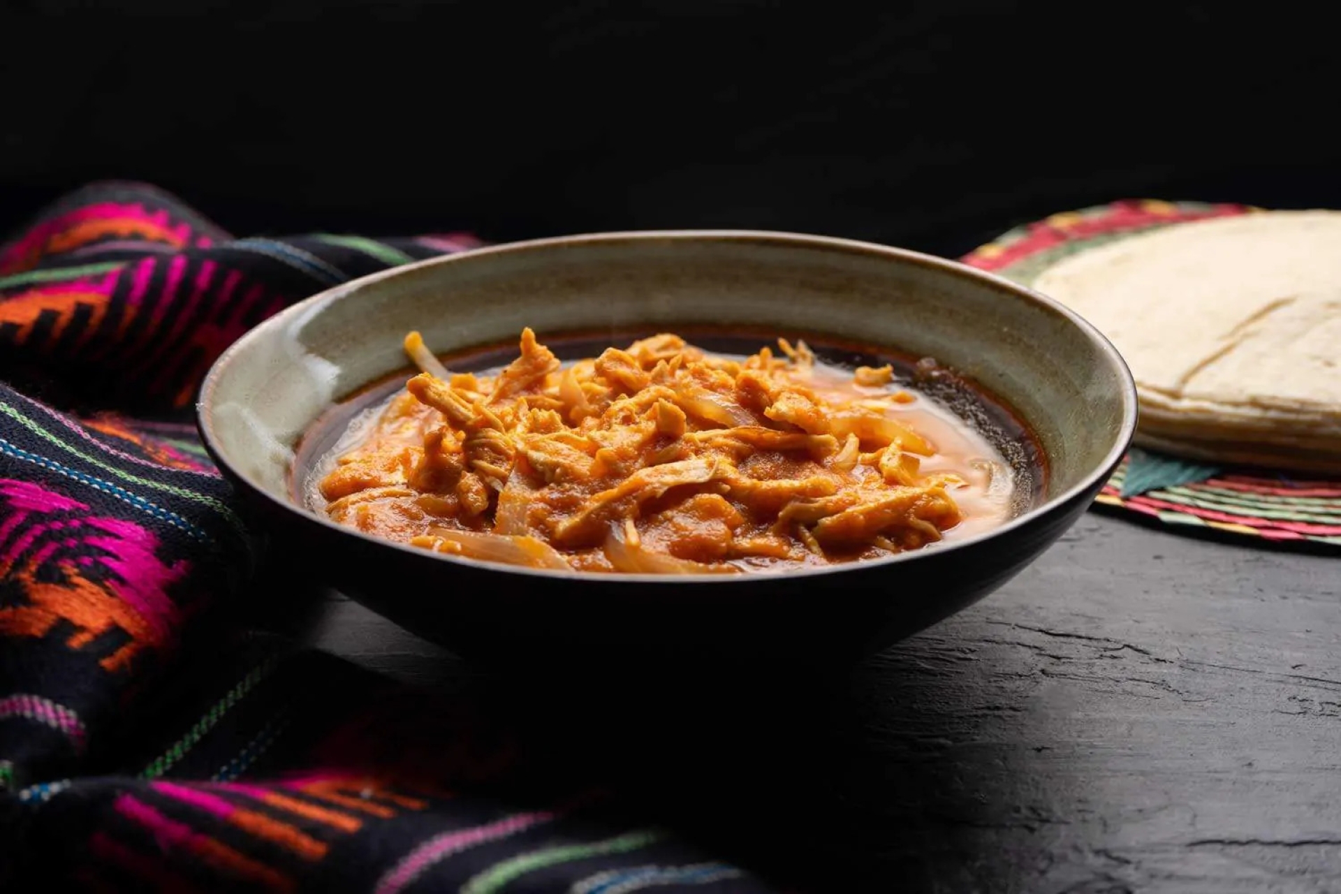 ¿Qué cocinar hoy? Prepara una deliciosa tinga de pollo
