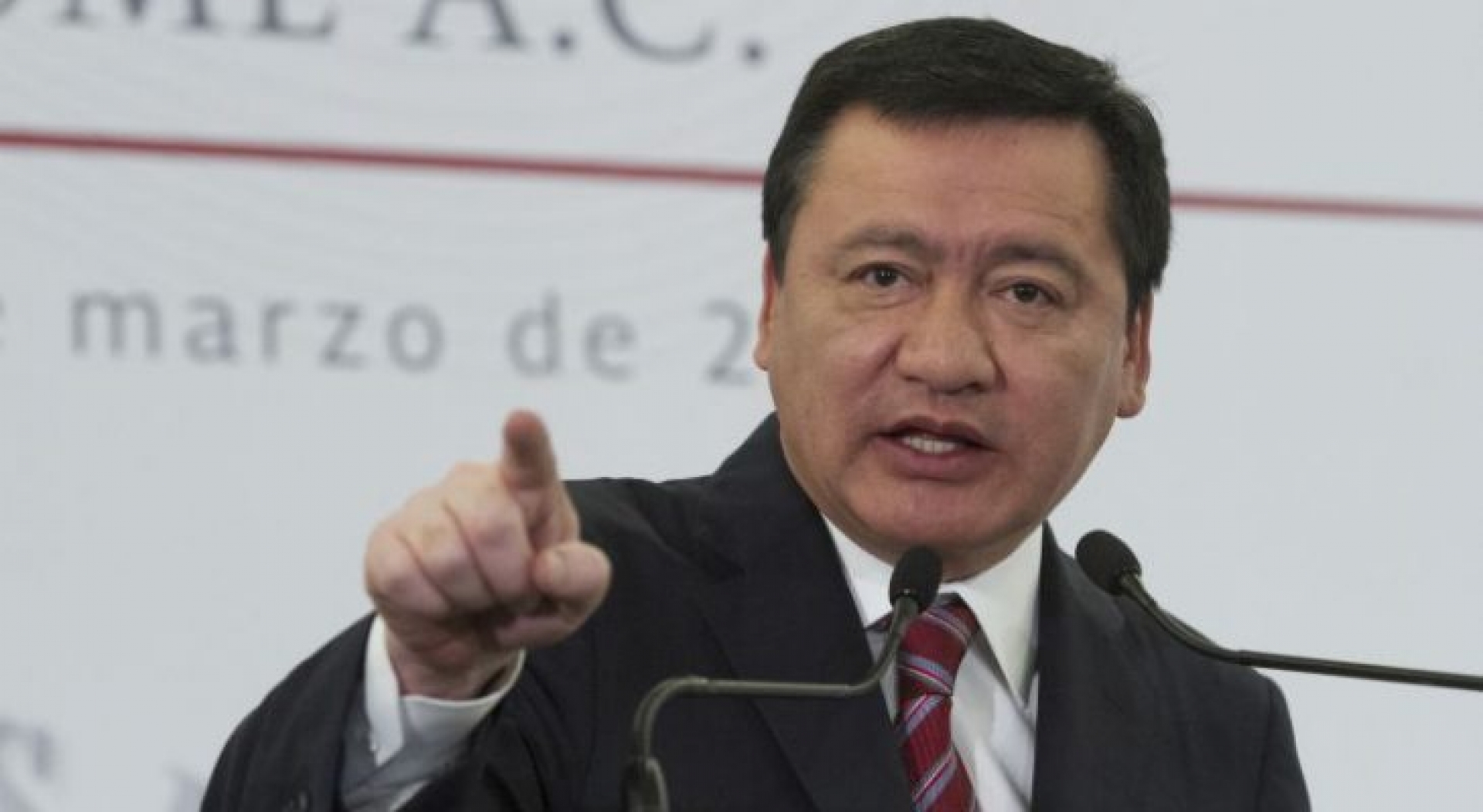 “Recibirá un país con estabilidad económica y generación de empleos” Osorio Chong a AMLO: