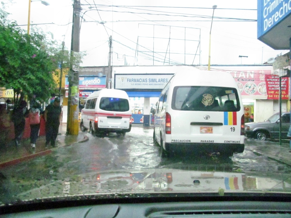 Mantienen alerta por lluvias en la región sur