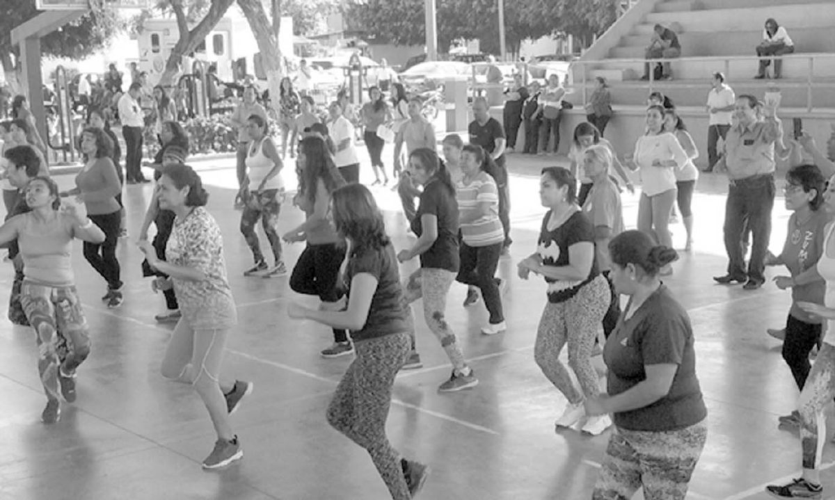 Realiza Jurisdicción Sanitaria III “zumbatón” por el Día Internacional de la Lucha contra el Cáncer