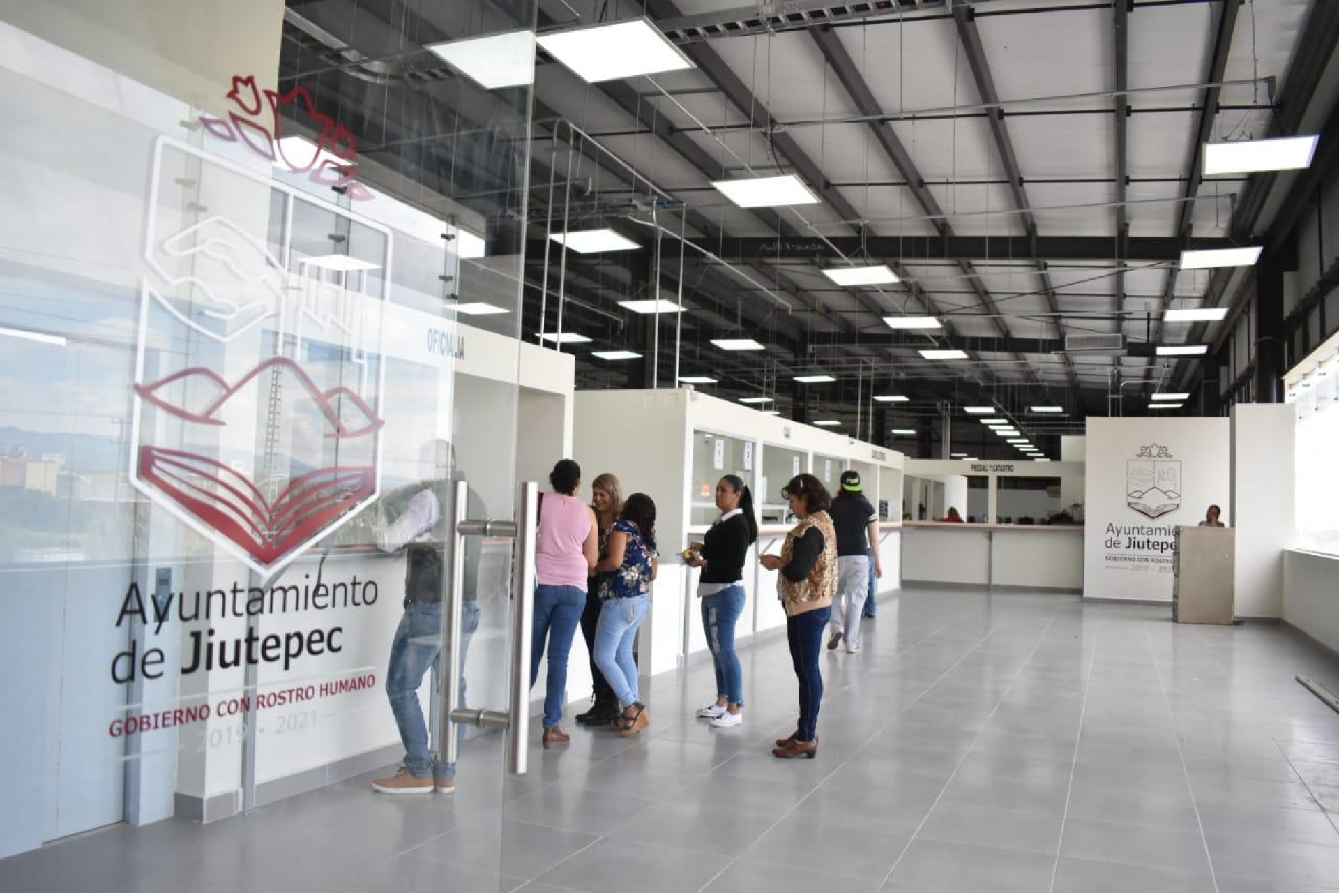 Informa Ayuntamiento de Jiutepec sobre reubicación de oficinas municipales