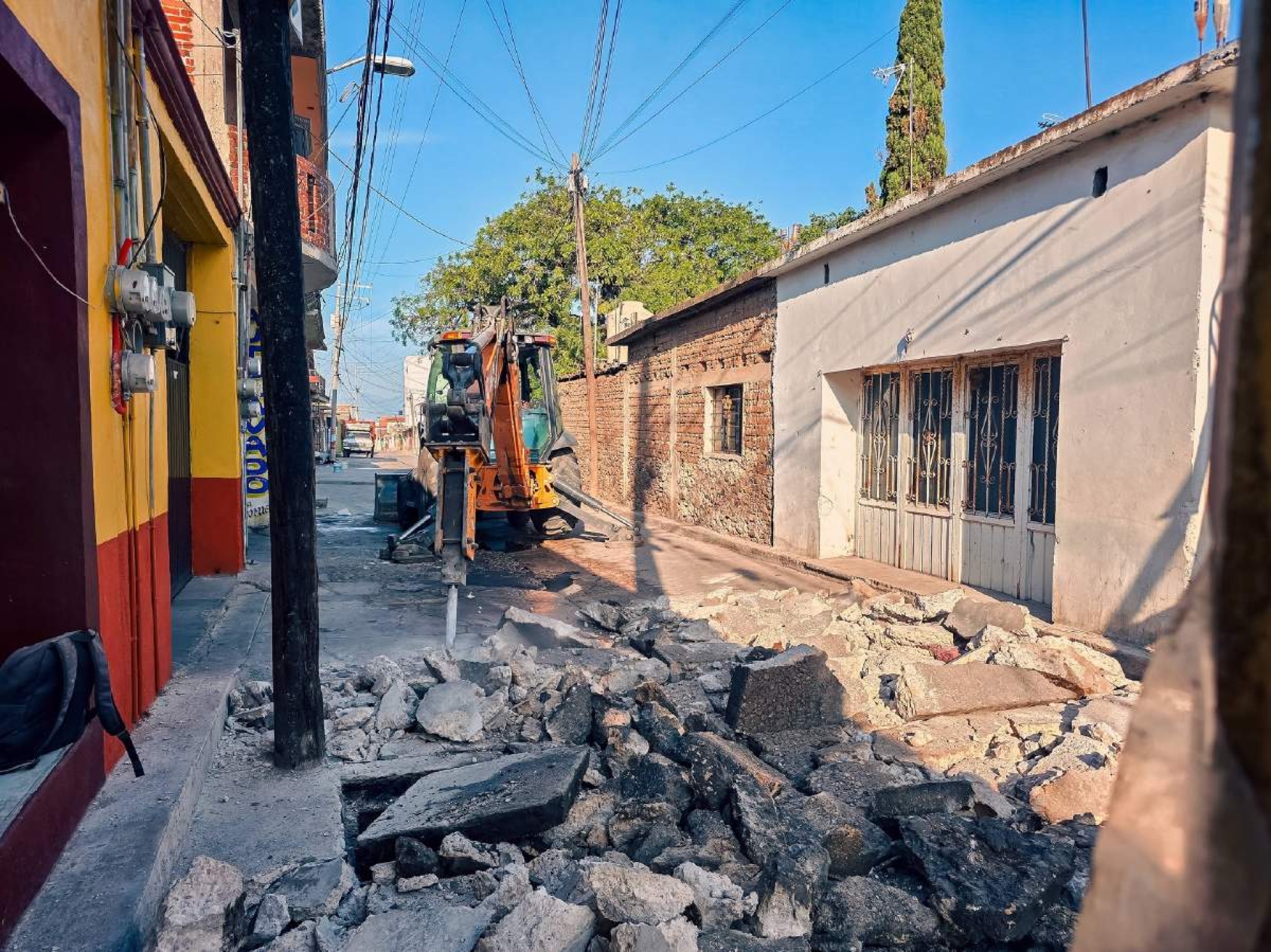 Inicia rehabilitación de la calle Cuauhtémoc de Yecapixtla