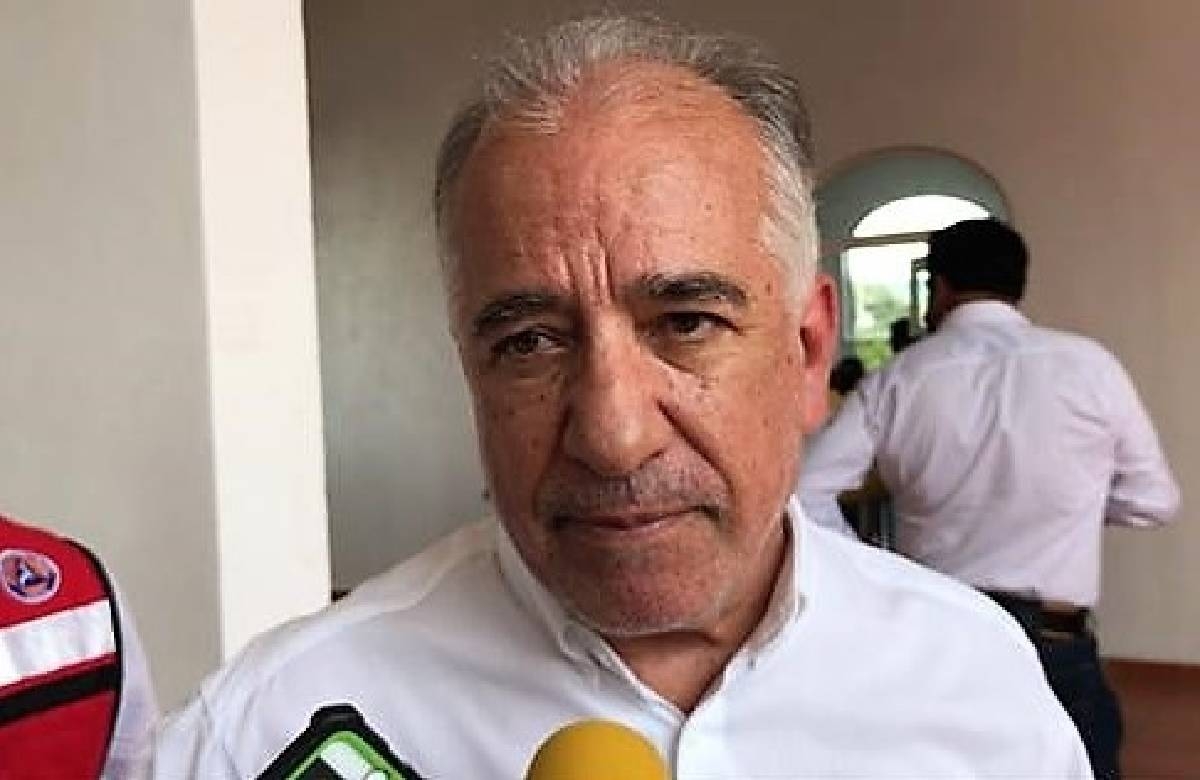 Pese a déficit económico, hay paz laboral en la UAEM: rector