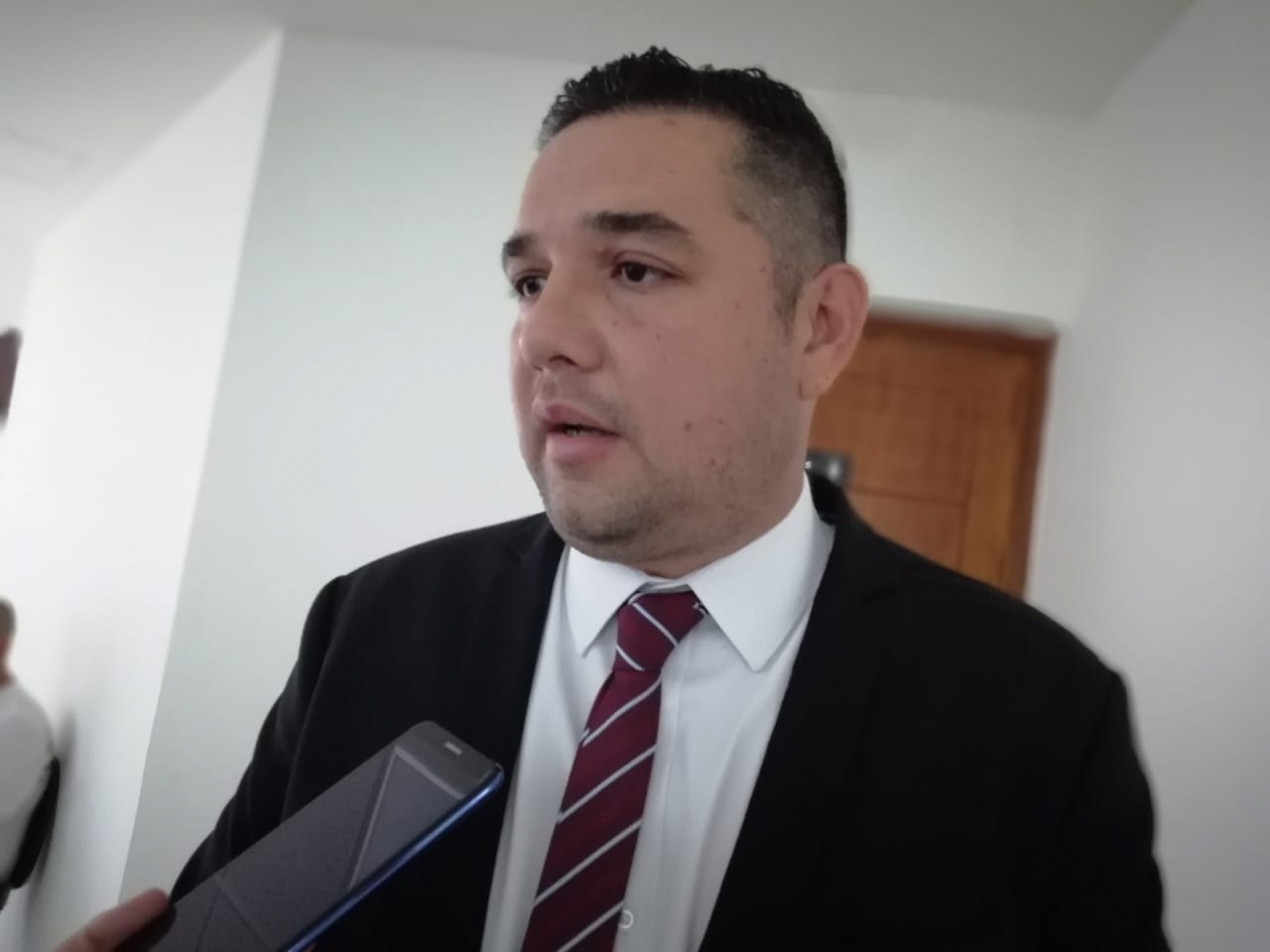 Asegura encargado de la ESAF que en contratación de plazas no hubo imposición