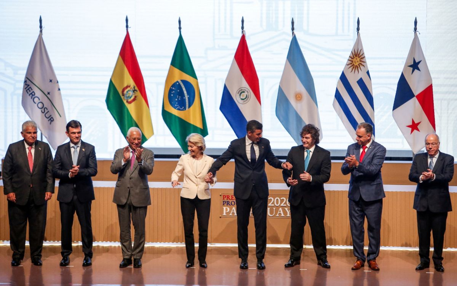 Unión Europea y Mercosur firman histórico acuerdo de libre comercio global