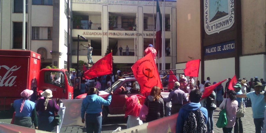 Marchan integrantes del FPR desde El Calvario al TSJ