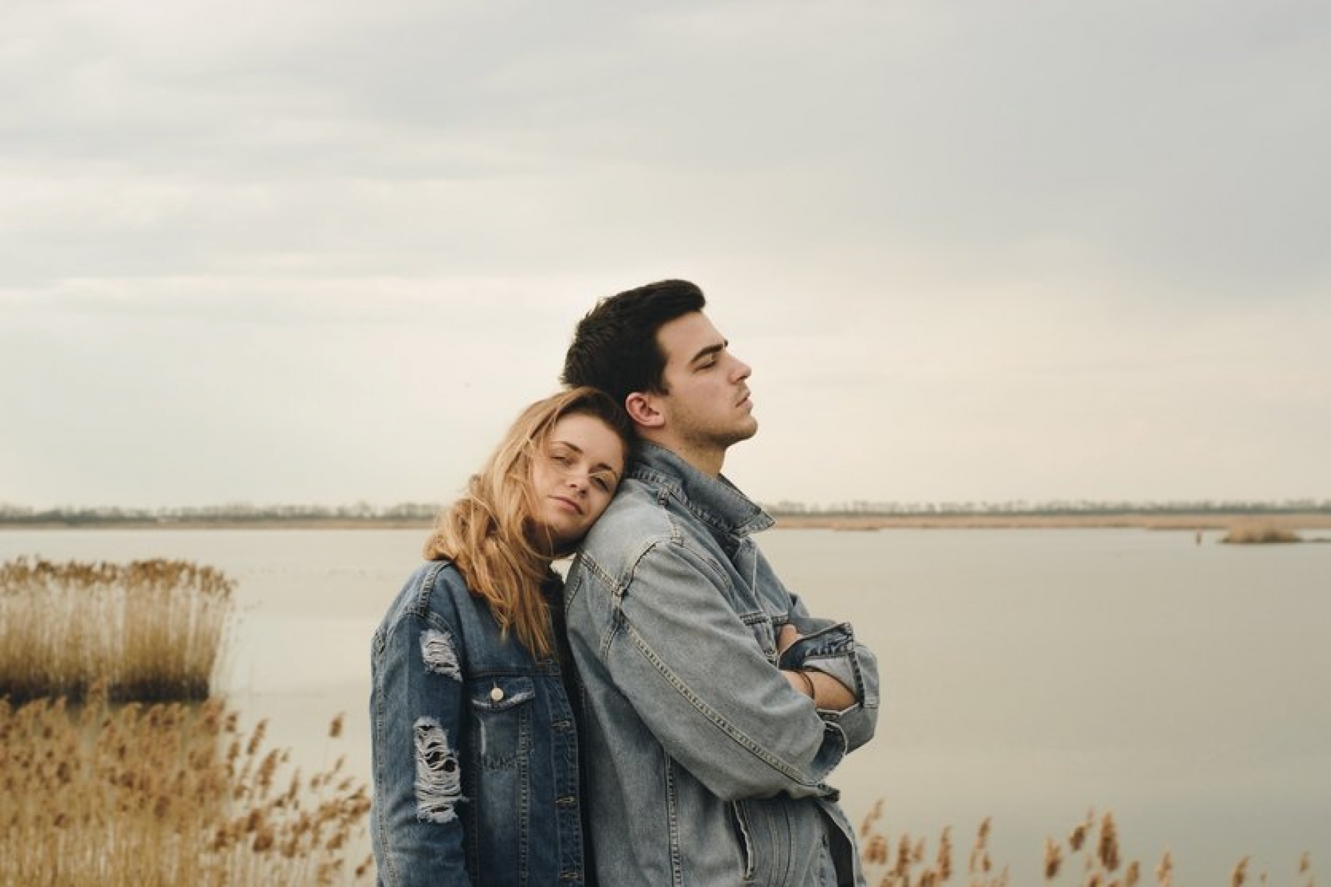 Pequeñas señales de que tu pareja piensa que su relación es temporal