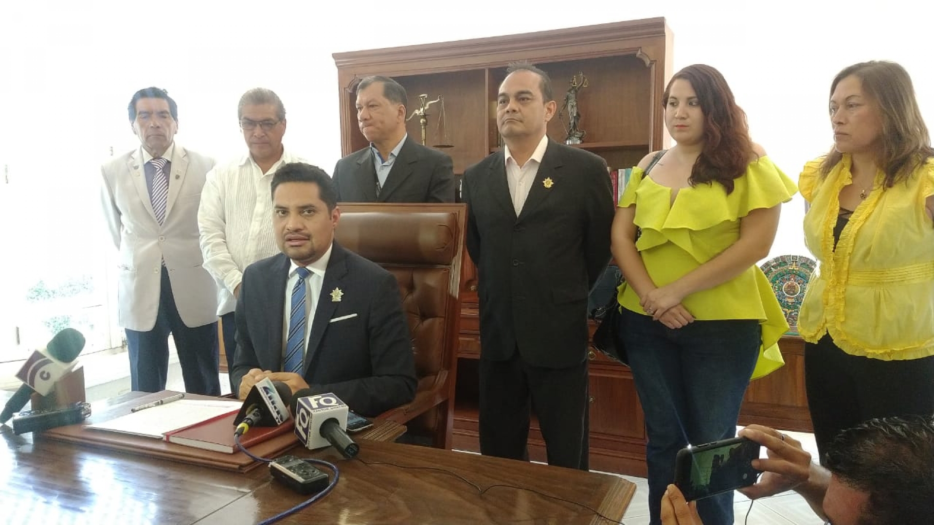 Exigen abogados a presidenta del TSJ pague los salarios caídos de jueces reinstalados