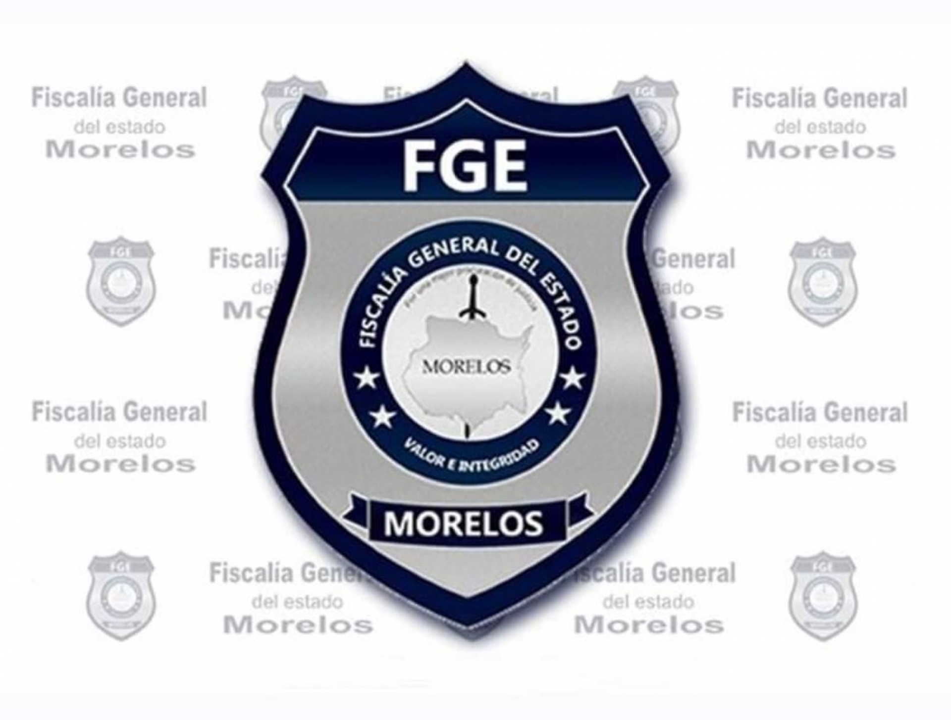 Amenazó de muerte y golpeó a su esposa