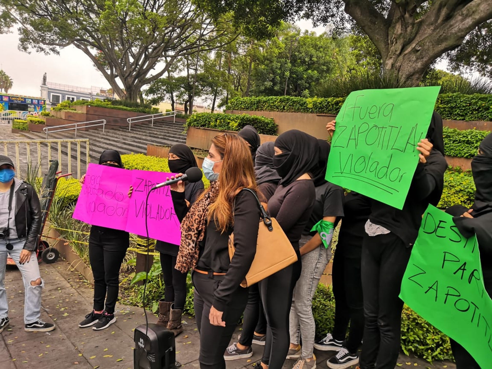 Exigen mujeres feministas justicia en el caso del diputado local Marcos Zapotitla
