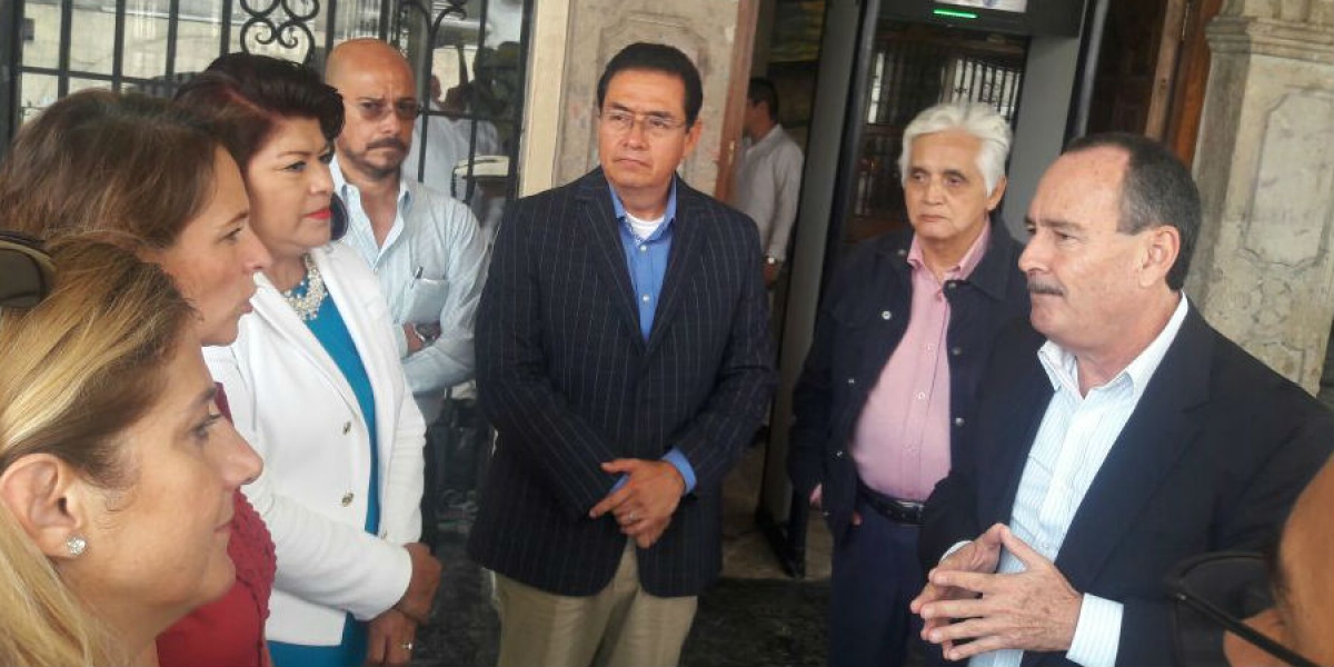 Realizan recorrido representantes de la UNAM y autoridades en el Congreso local