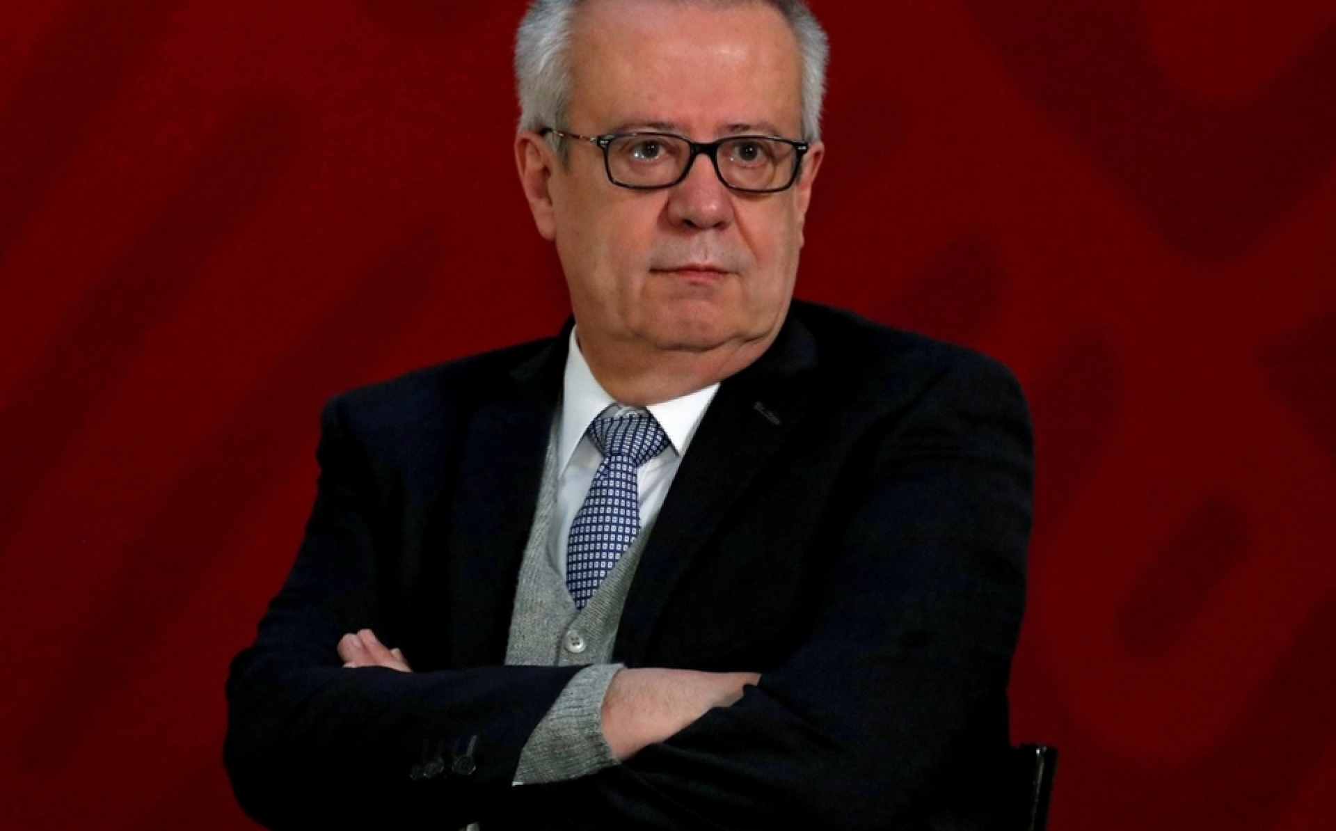 Renuncia Carlos Urzúa a la Secretaría de Hacienda