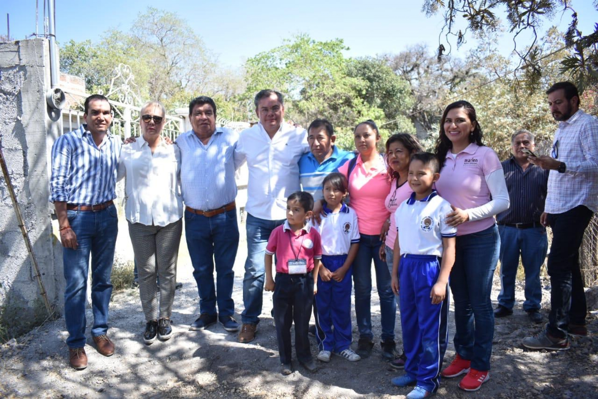 Inaugura edil de Jiutepec pavimentaciones, red de agua potable y drenaje, en tres colonias