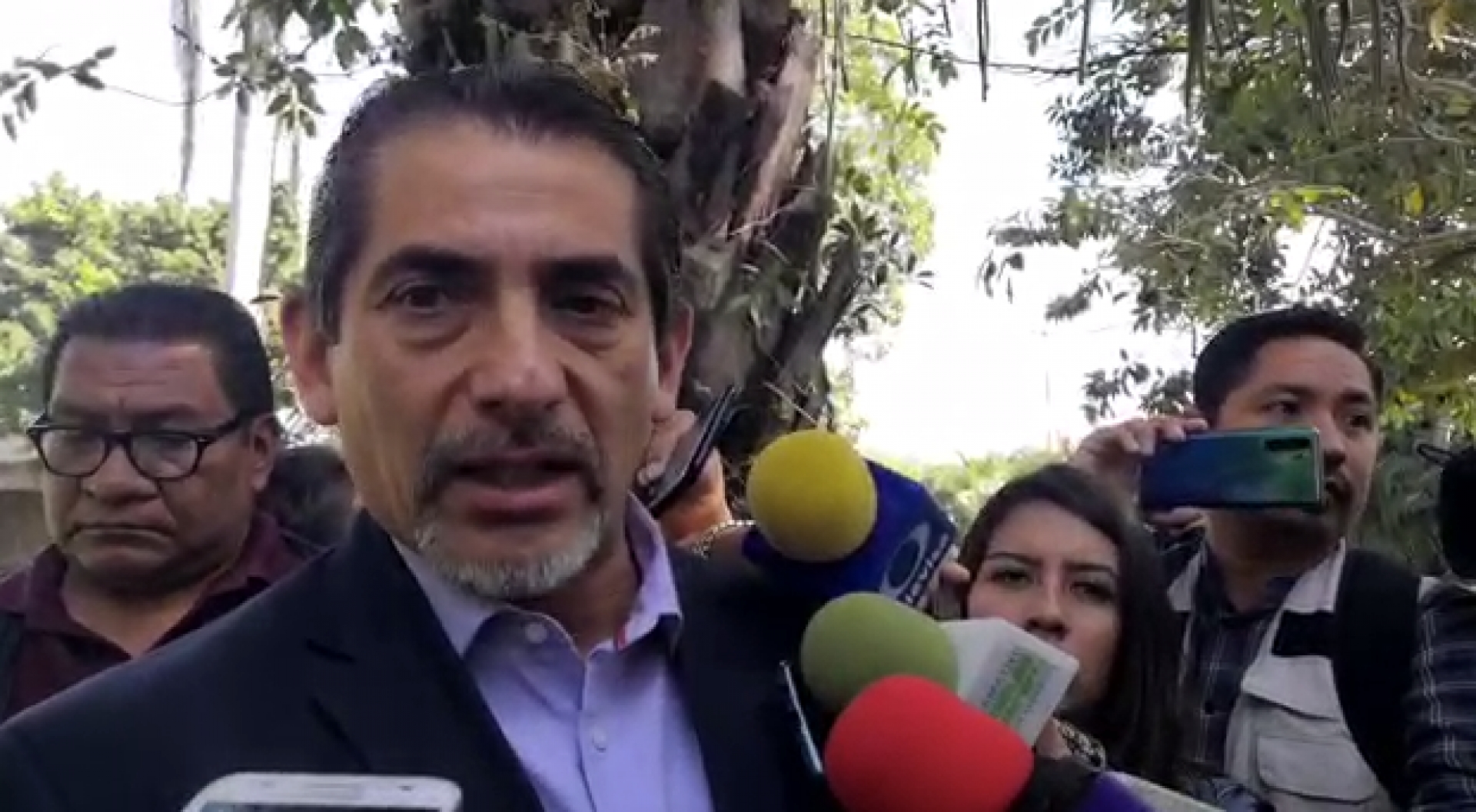 Reconoce Salud que aún se adeudan pagos a alrededor de mil 200 trabajadores