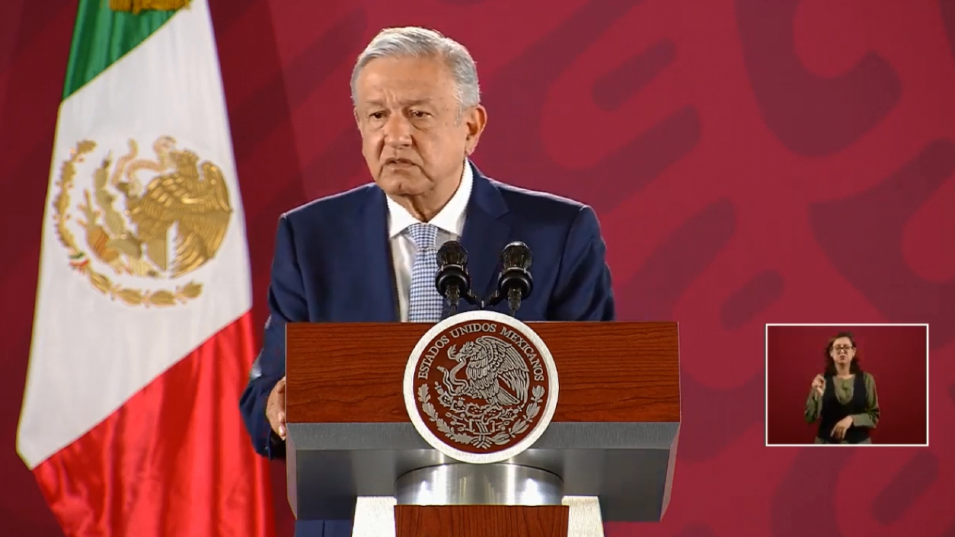 El que lucha por la justicia no tiene que ocultar el rostro, dice AMLO sobre marcha del 2 de octubre