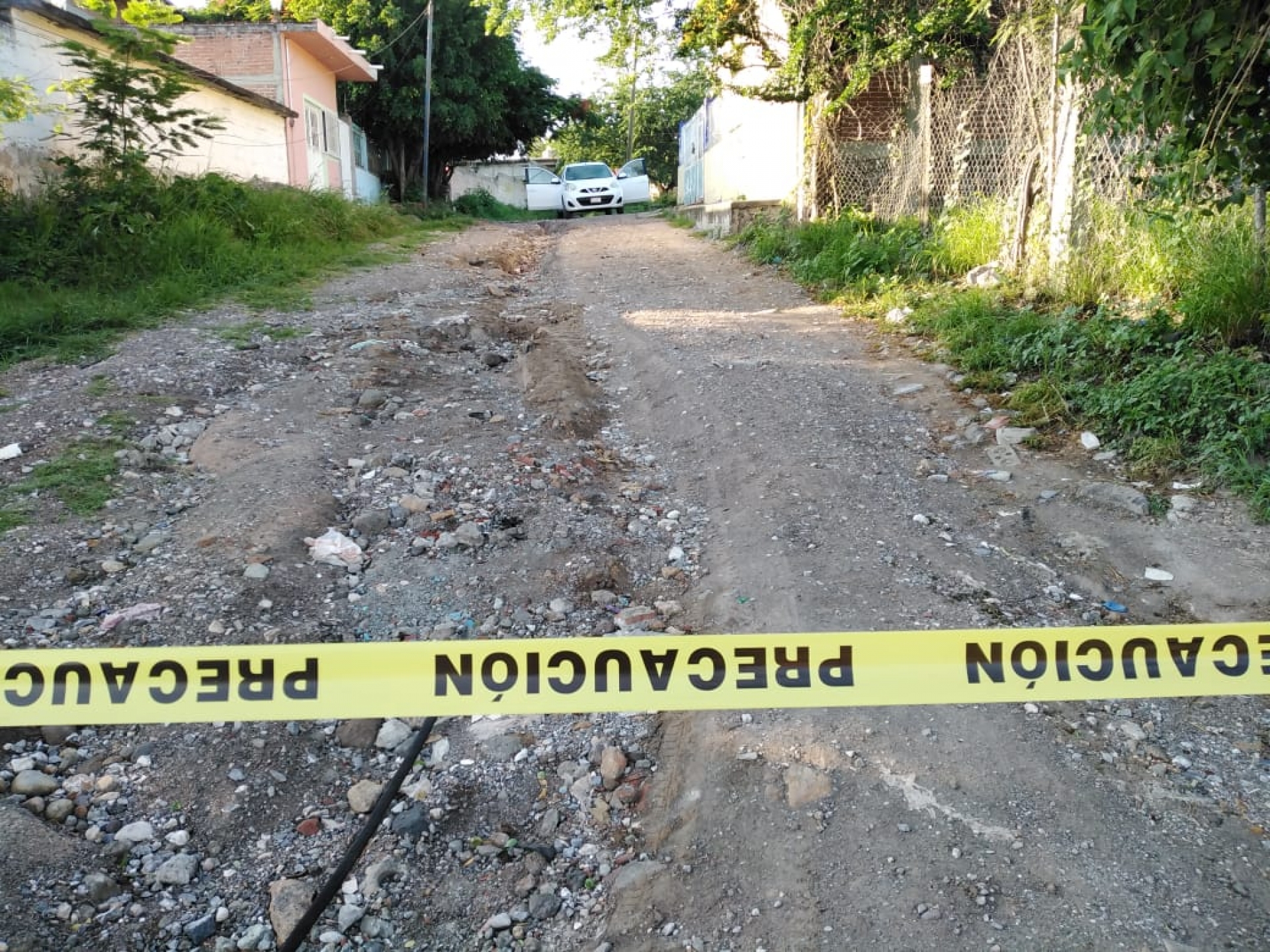Hieren de bala a un hombre dentro de un vehículo, en Galeana