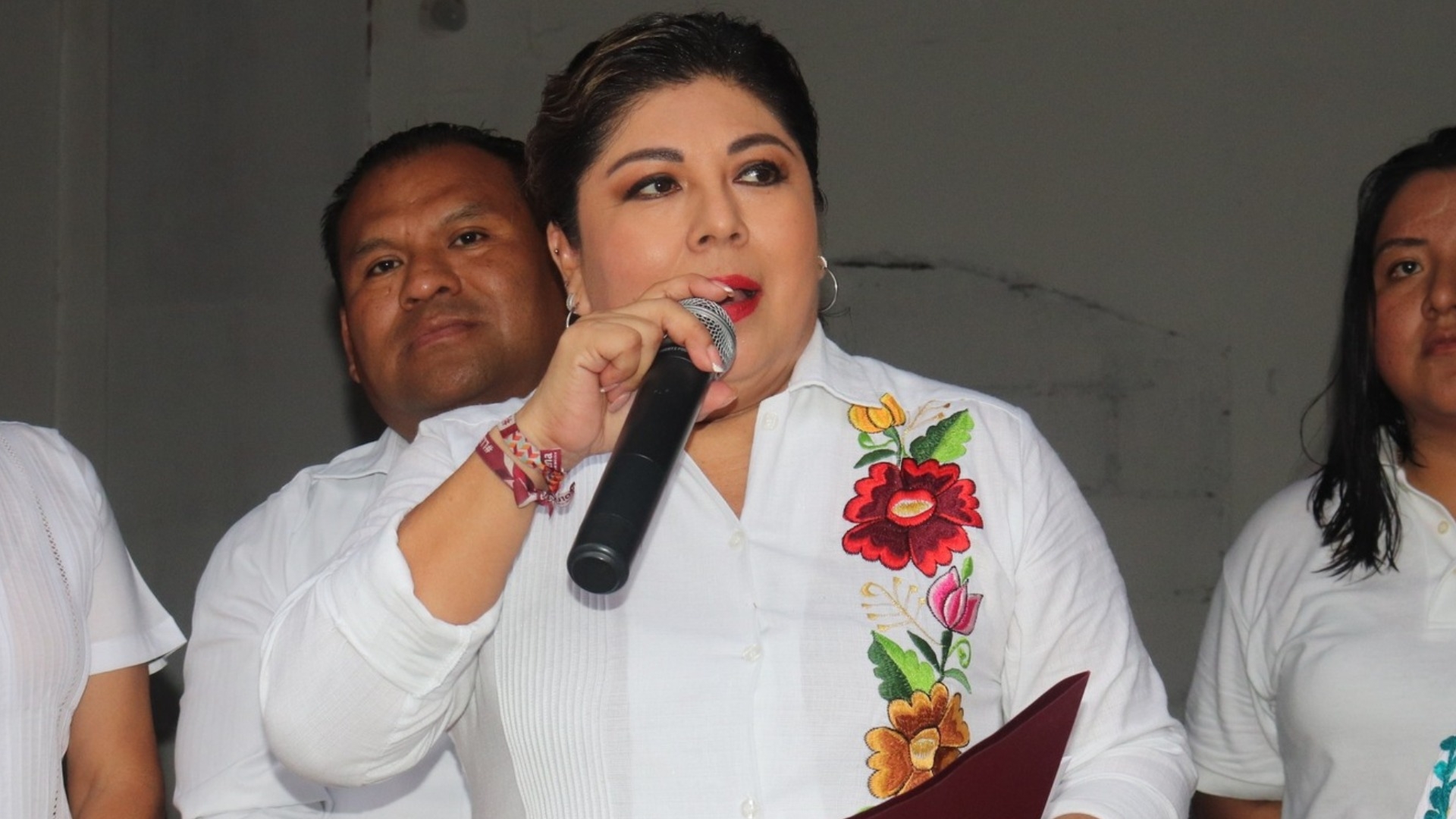 Asesinan a candidata de Morena durante un mitin en Texistepec, Veracruz
