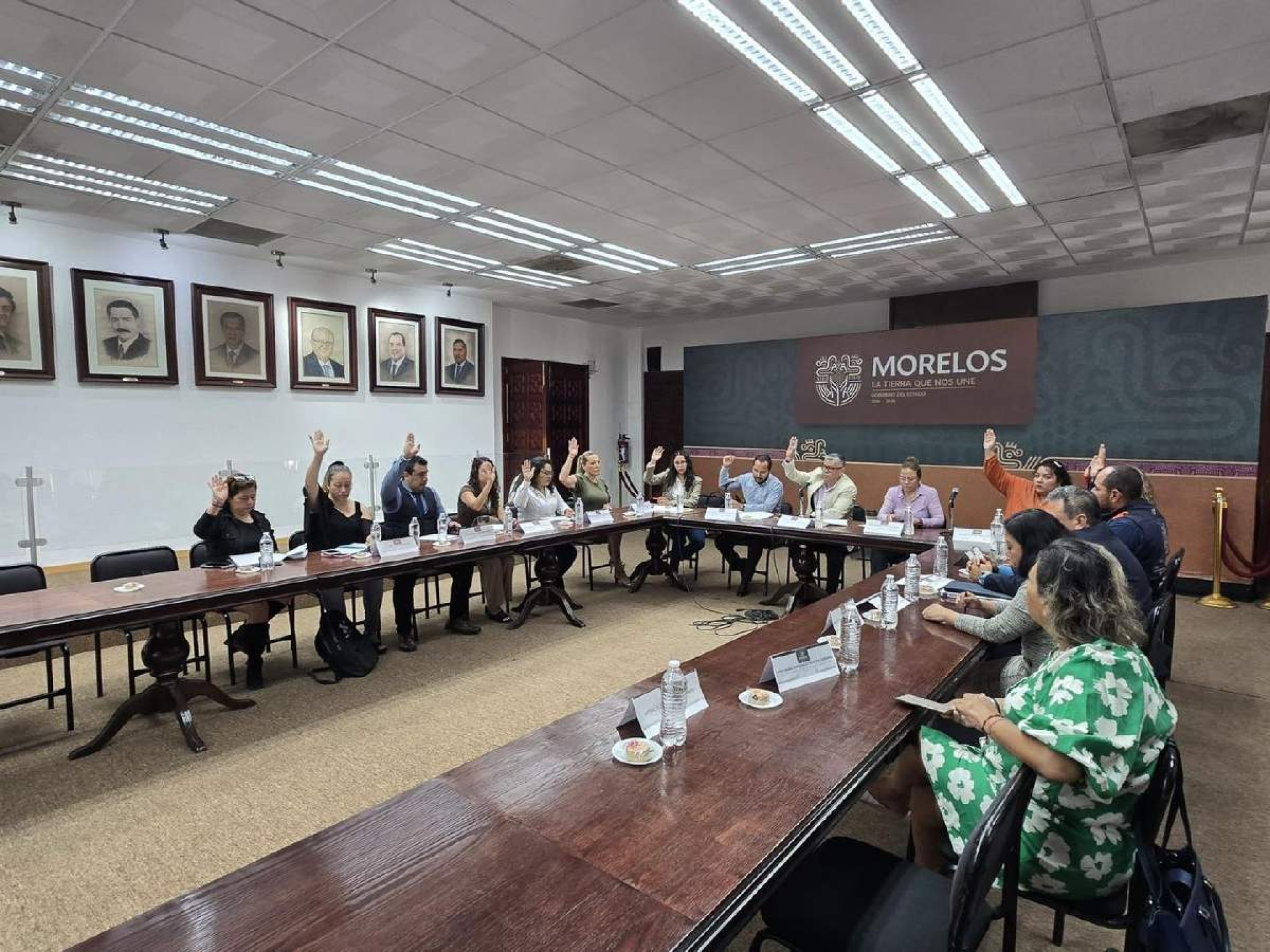Presionan vecinos para reparar drenaje azolvado en Jojutla