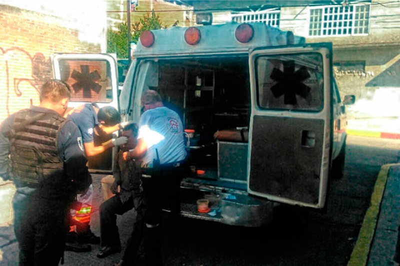 Un hombre fue atacado a tubazos al salir de su casa