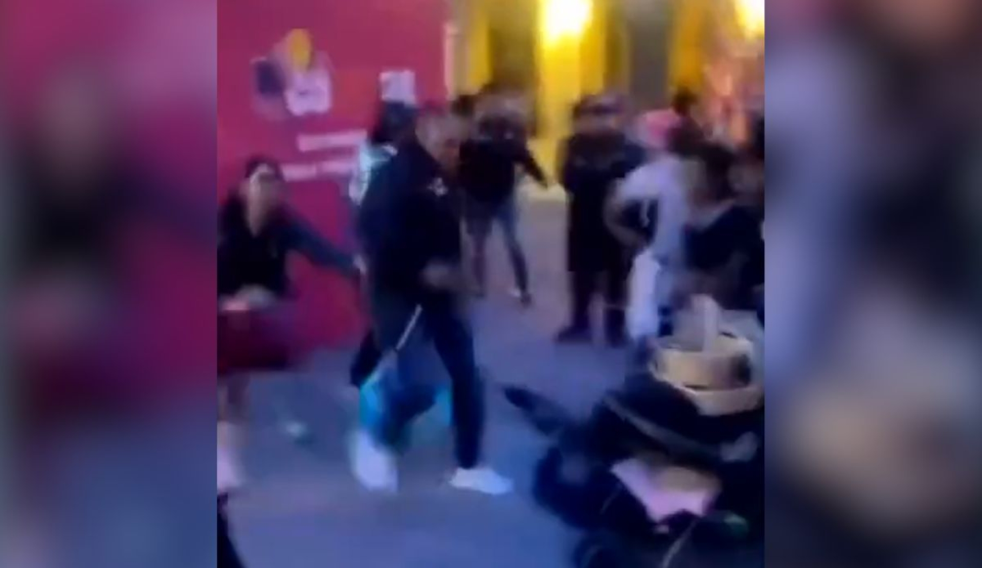 Viral: Inspector de Querétaro es suspendido tras agredir a artesano