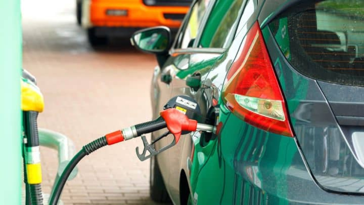 Gasolina Premium más cara casi llega a los 25 pesos por litro: Profeco