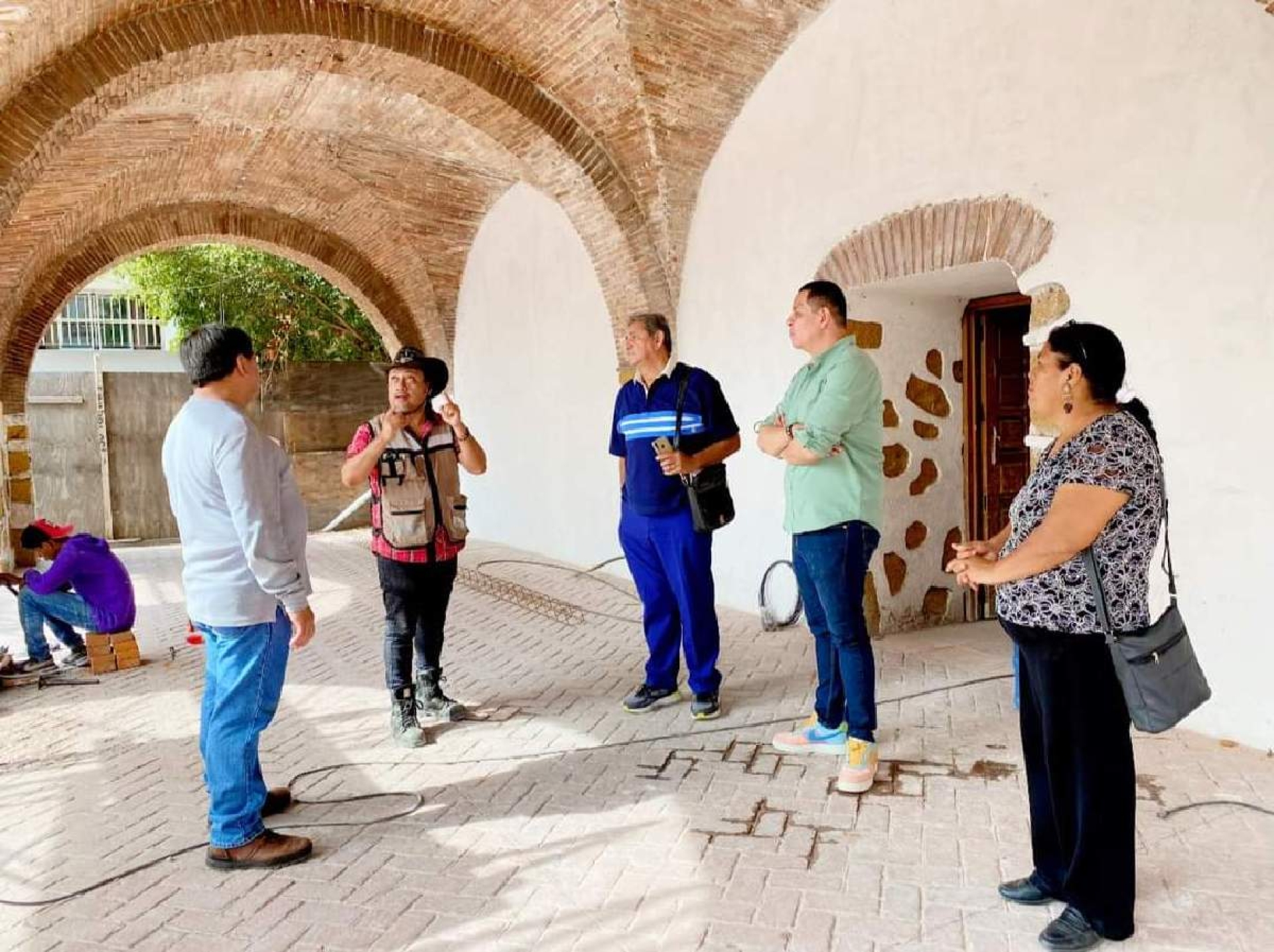 Supervisan avances de la reconstrucción del palacio municipal de Jojutla