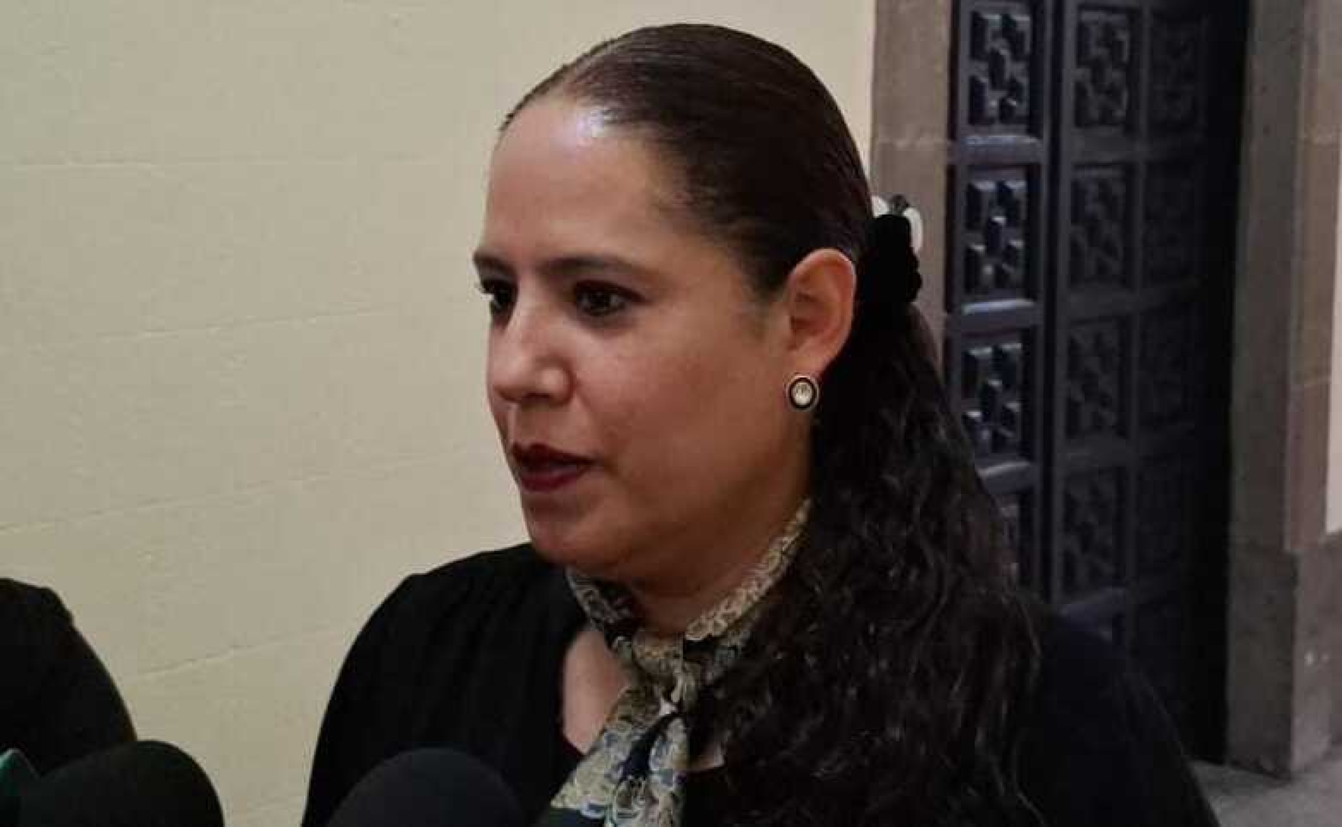 Acuerdo que regula uso de celulares en escuelas se publicará este mes