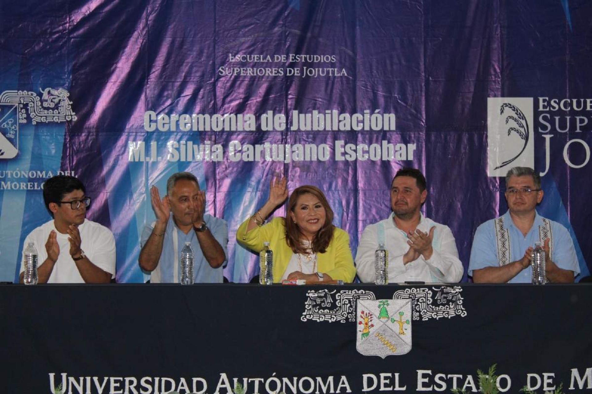 Se jubila exdirectora de la EES Jojutla
