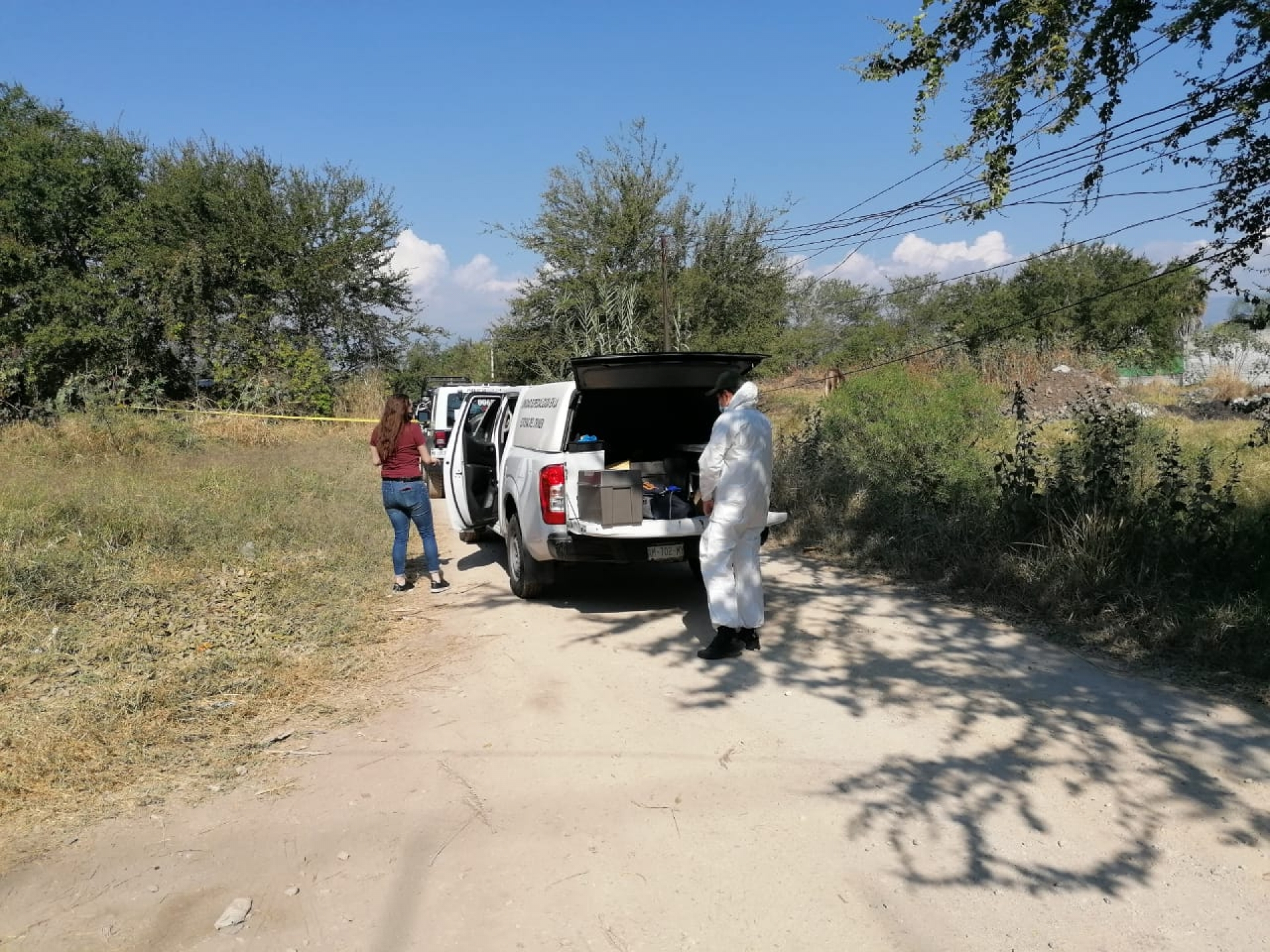 Hallan un cadáver maniatado en la colonia Los Pinos, en Jiutepec