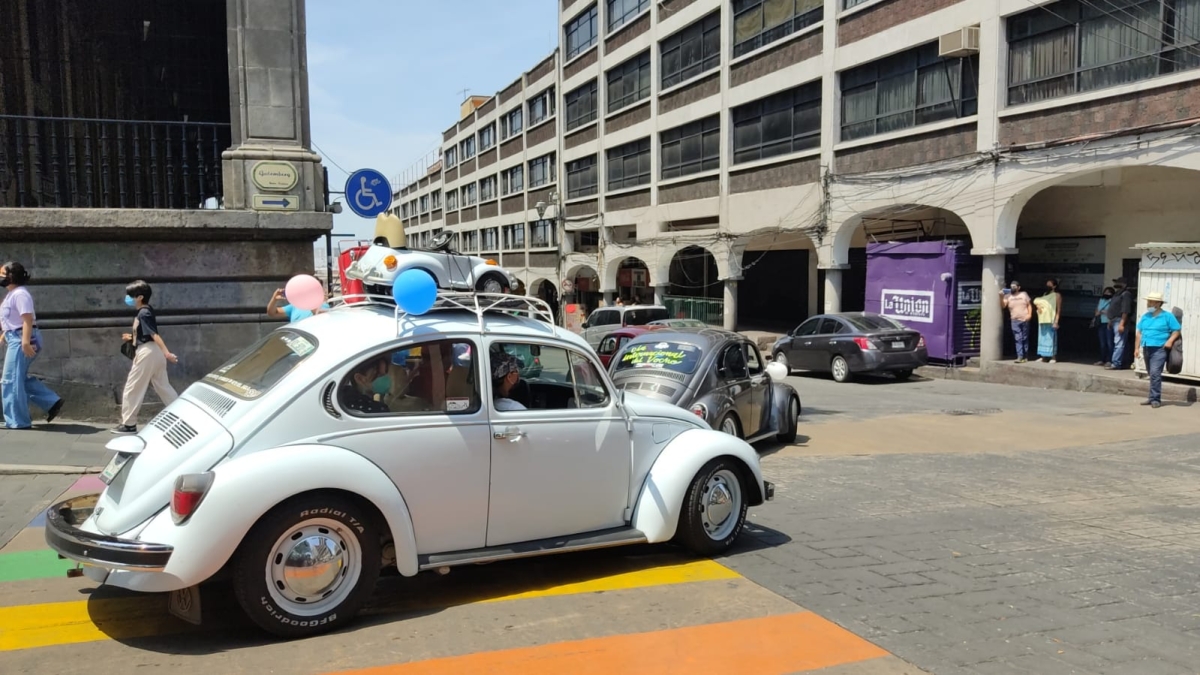 Caravana por el 'Día Internacional del Vocho'