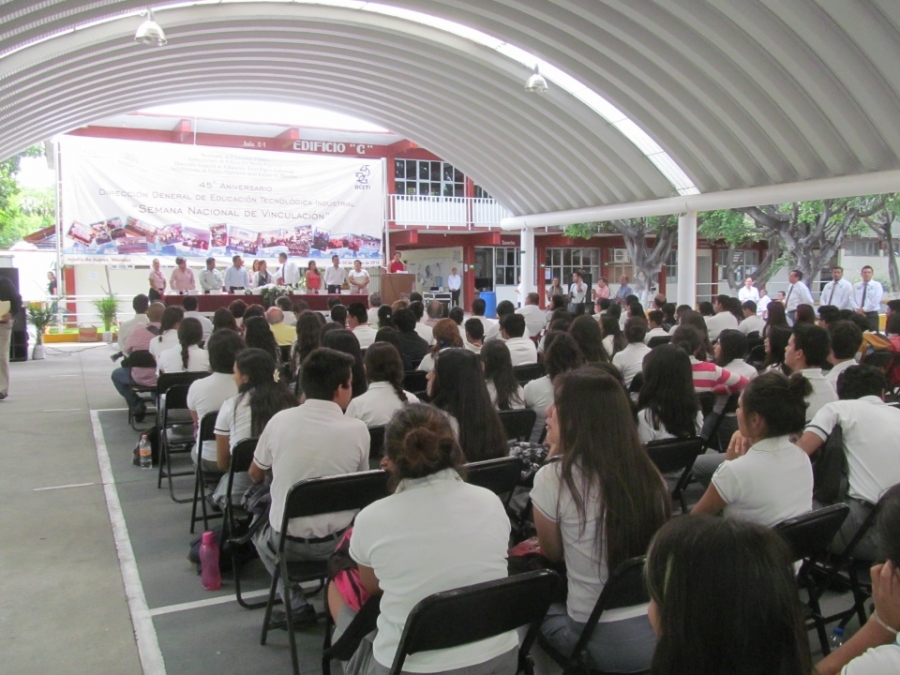 Celebran 45º aniversario de la DGETI y comienza semana de vinculación