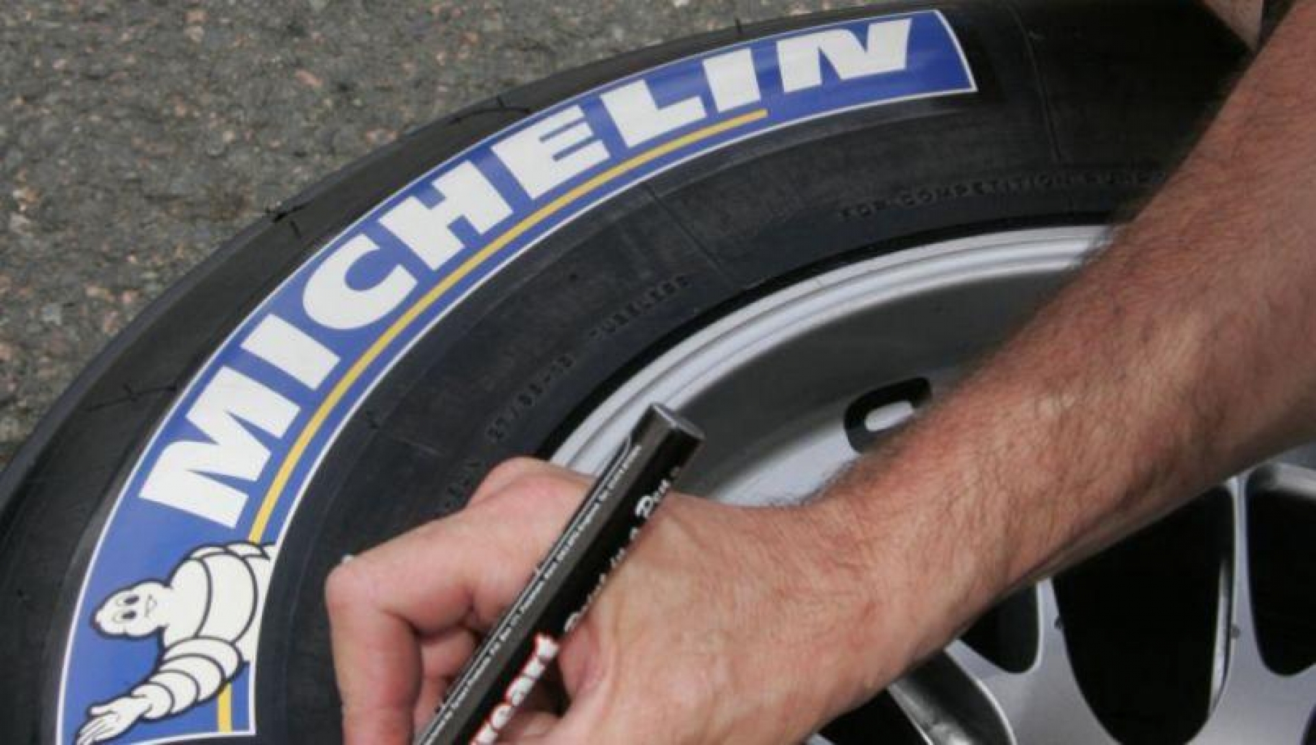 Reinicia Michelin operaciones en plantas de México
