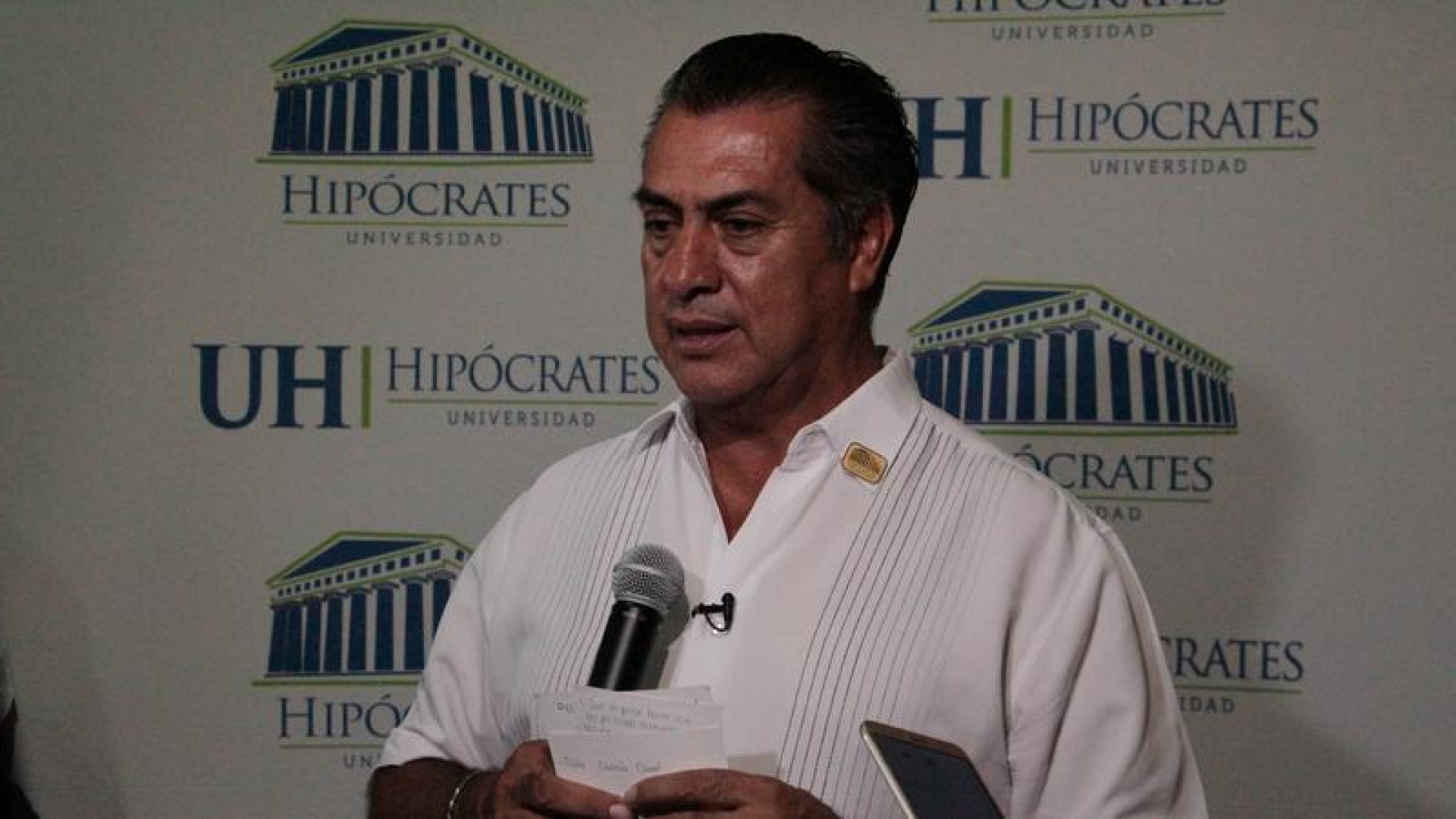 INE acredita financiamiento ilícito al 'Bronco' por 12.8 mdp