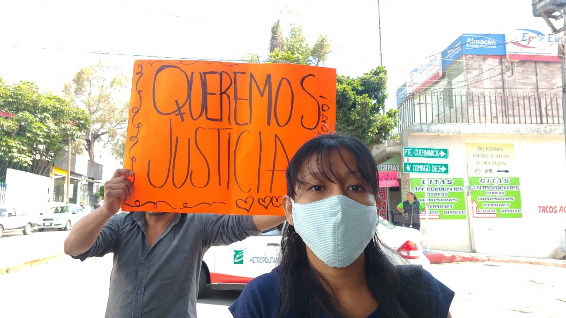 Protestan en avenida Emiliano Zapata; denuncian presunto abuso de policías