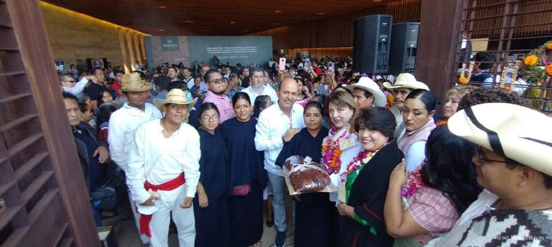 Acude Rodrigo Arredondo a creación del instituto indígena
