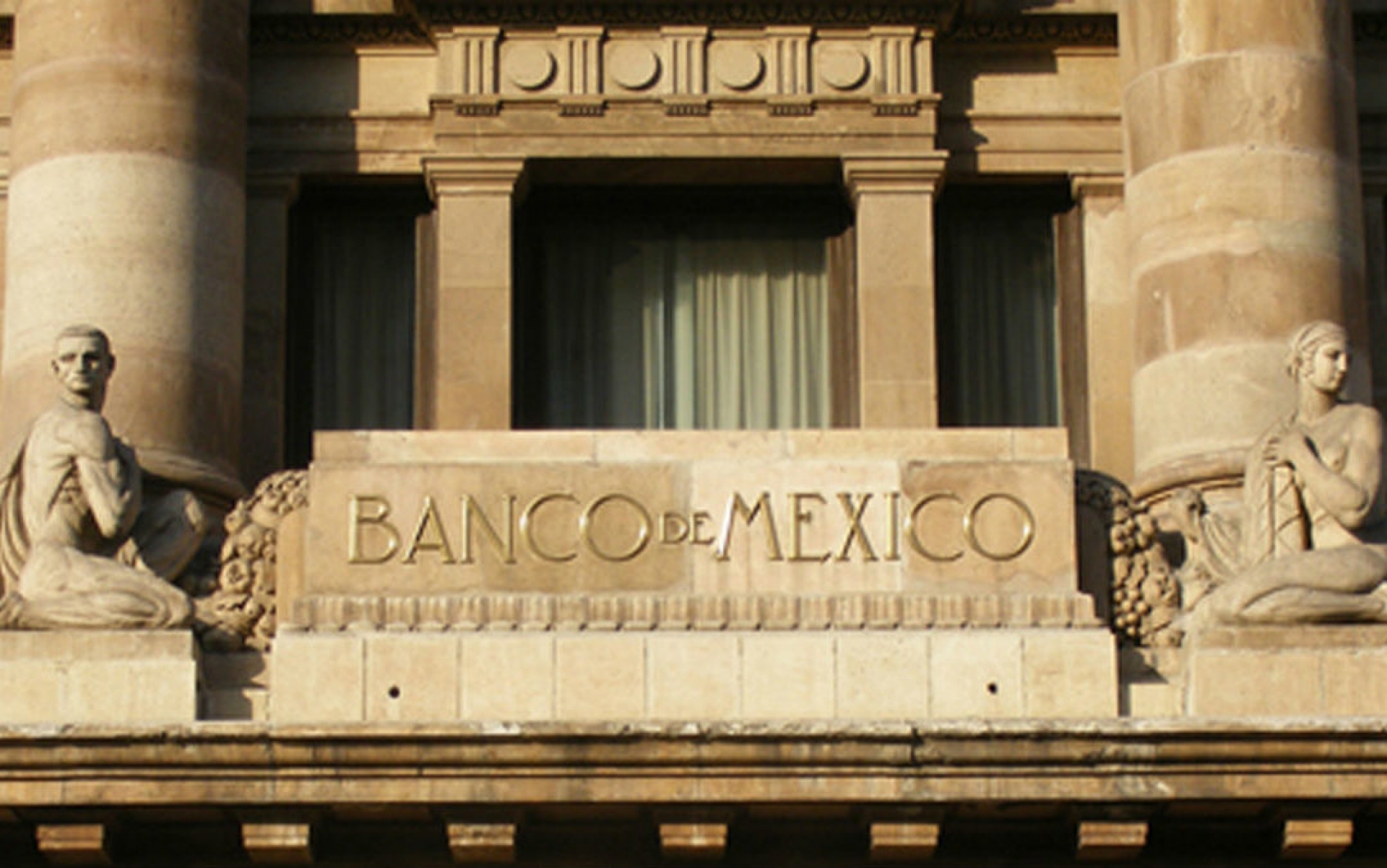 Diputados aplazan hasta 2021 debate sobre reforma a la Ley de Banxico