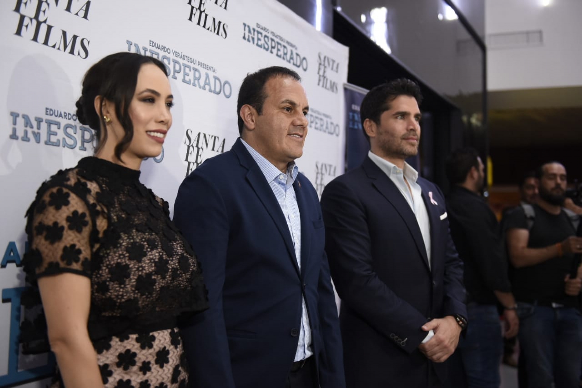 Acude gobernador a premier de la película 'Inesperado', de Eduardo Verástegui