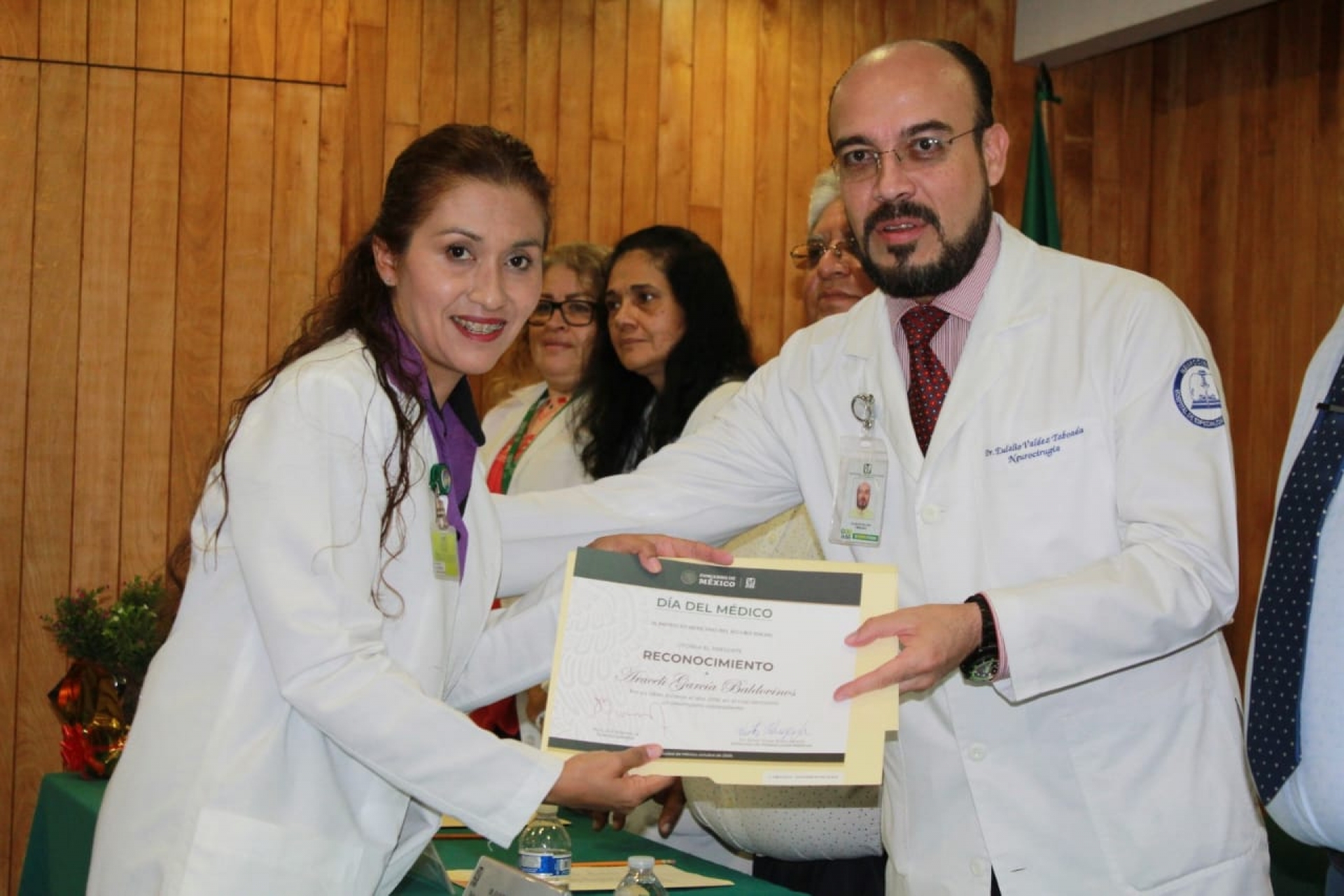 Otorga IMSS reconocimientos a médicos en Morelos