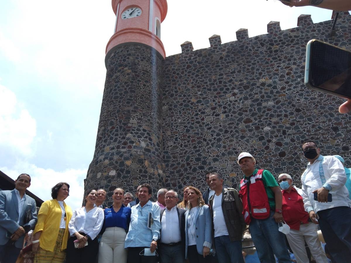 Autoridades del INAH develaron el torreón del Palacio de Cortés
