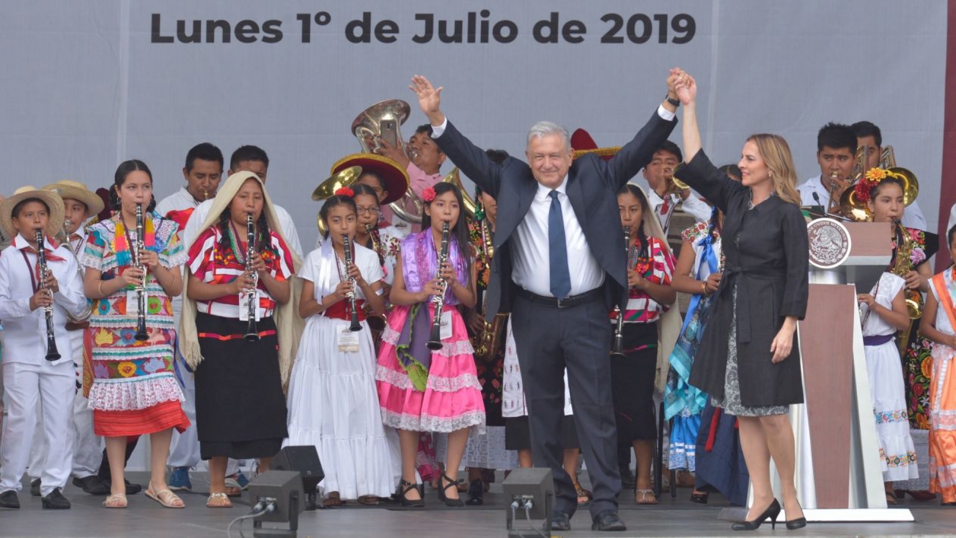 Este año se arrancará de raíz el régimen corrupto: AMLO