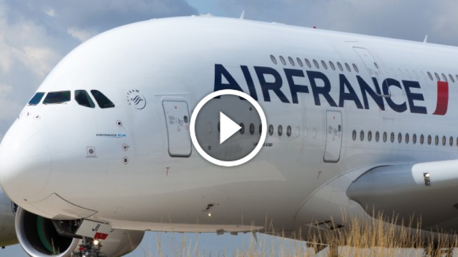 Llega a México el avión más grande del mundo