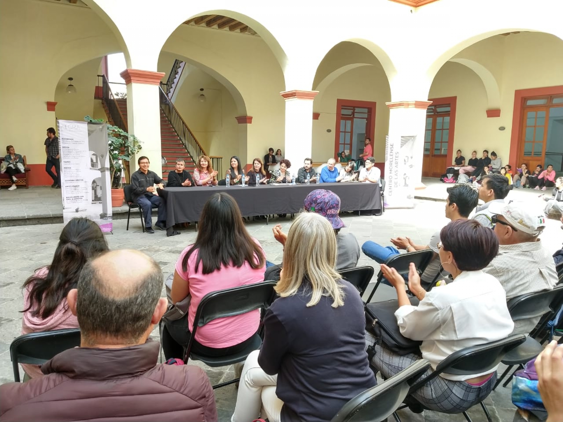 Dan autoridades estatales bienvenida a estudiantes del CMA