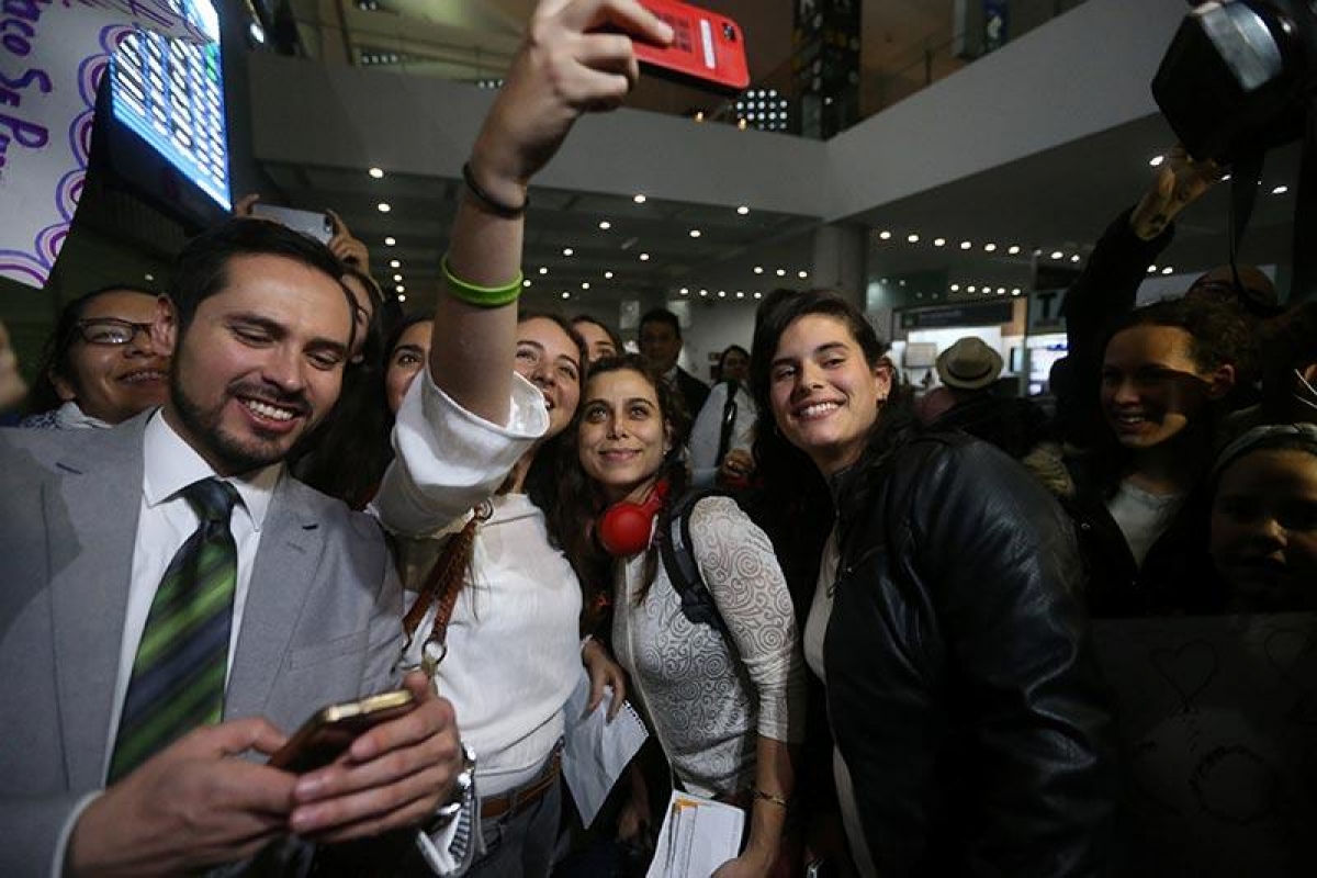 Recibe México a primera refugiada Siria